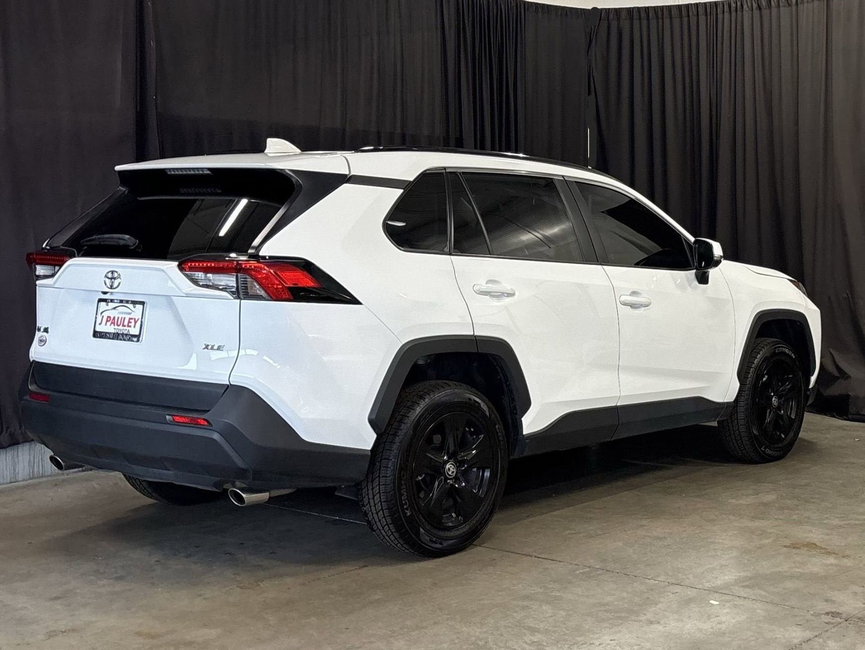 2024 Toyota RAV4 XLE FWD