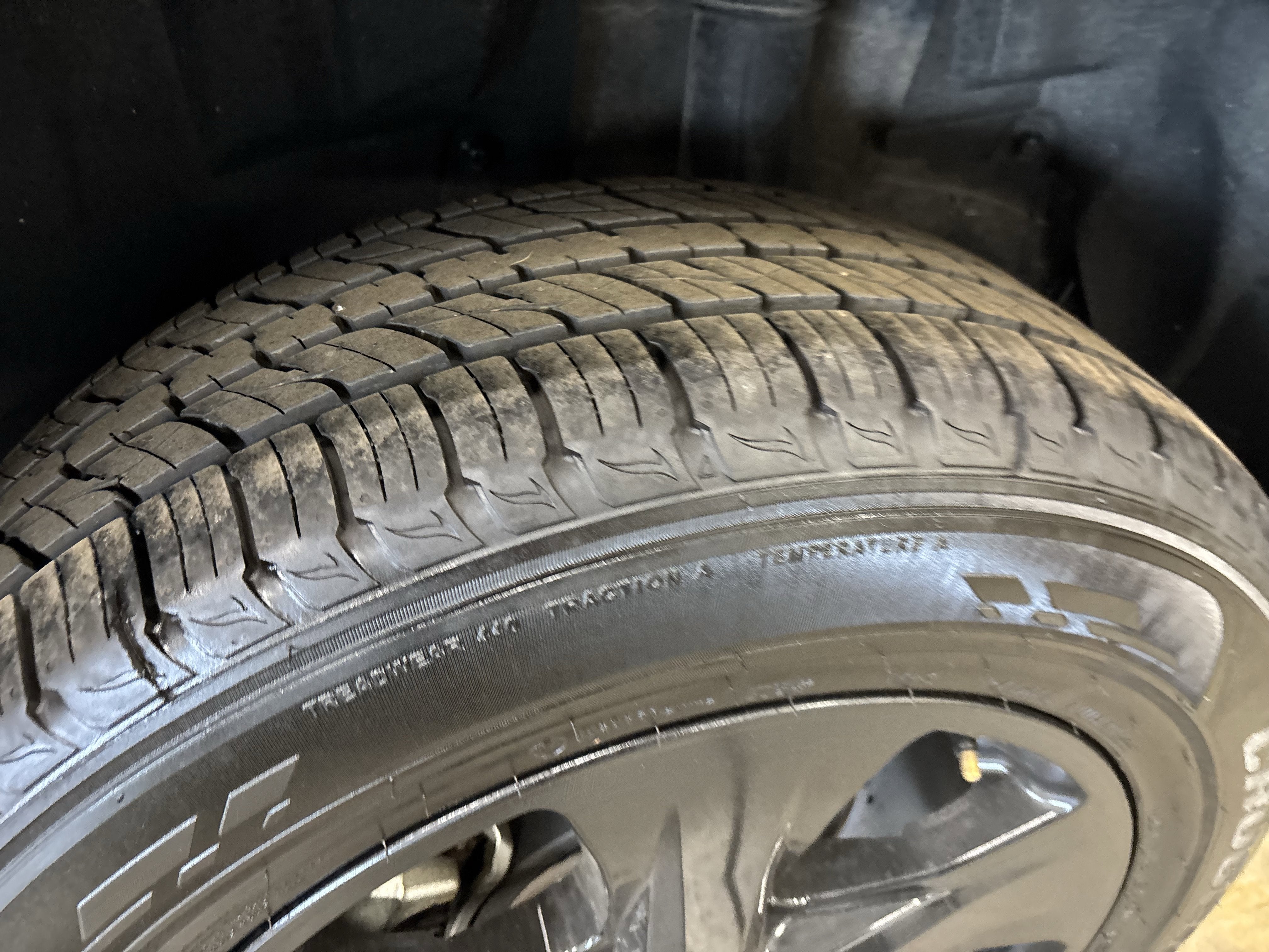 2024 Toyota RAV4 XLE FWD