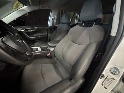 2024 Toyota RAV4 XLE FWD