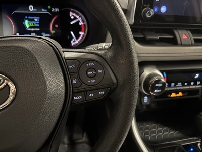 2024 Toyota RAV4 XLE FWD