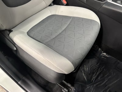 2024 Toyota RAV4 XLE FWD