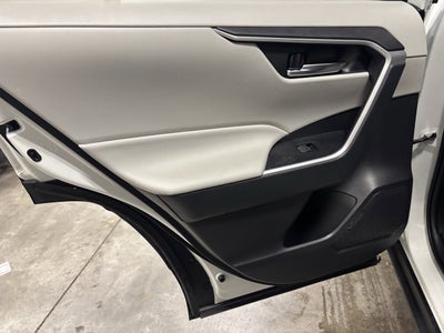 2024 Toyota RAV4 XLE FWD