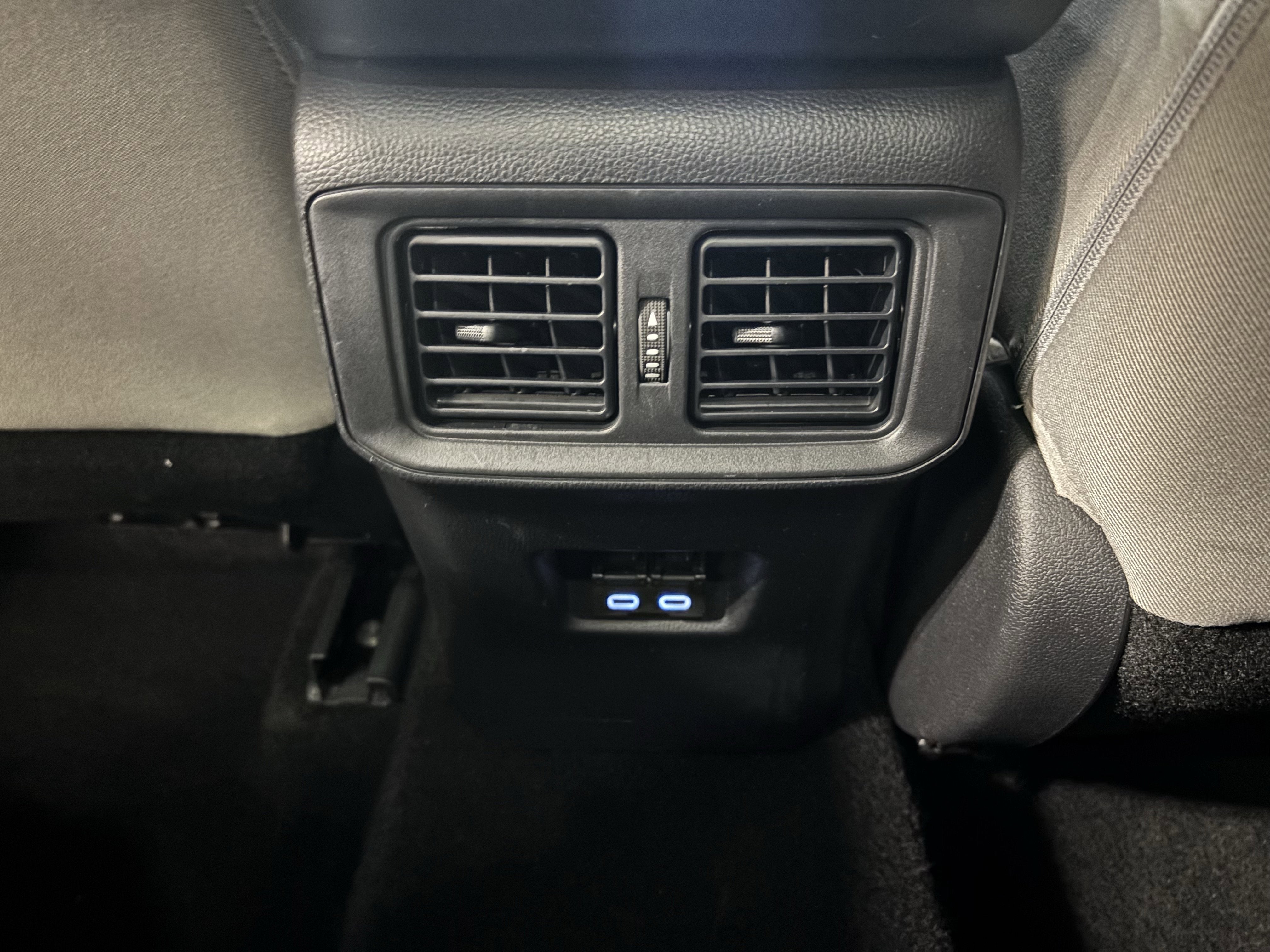 2024 Toyota RAV4 XLE FWD