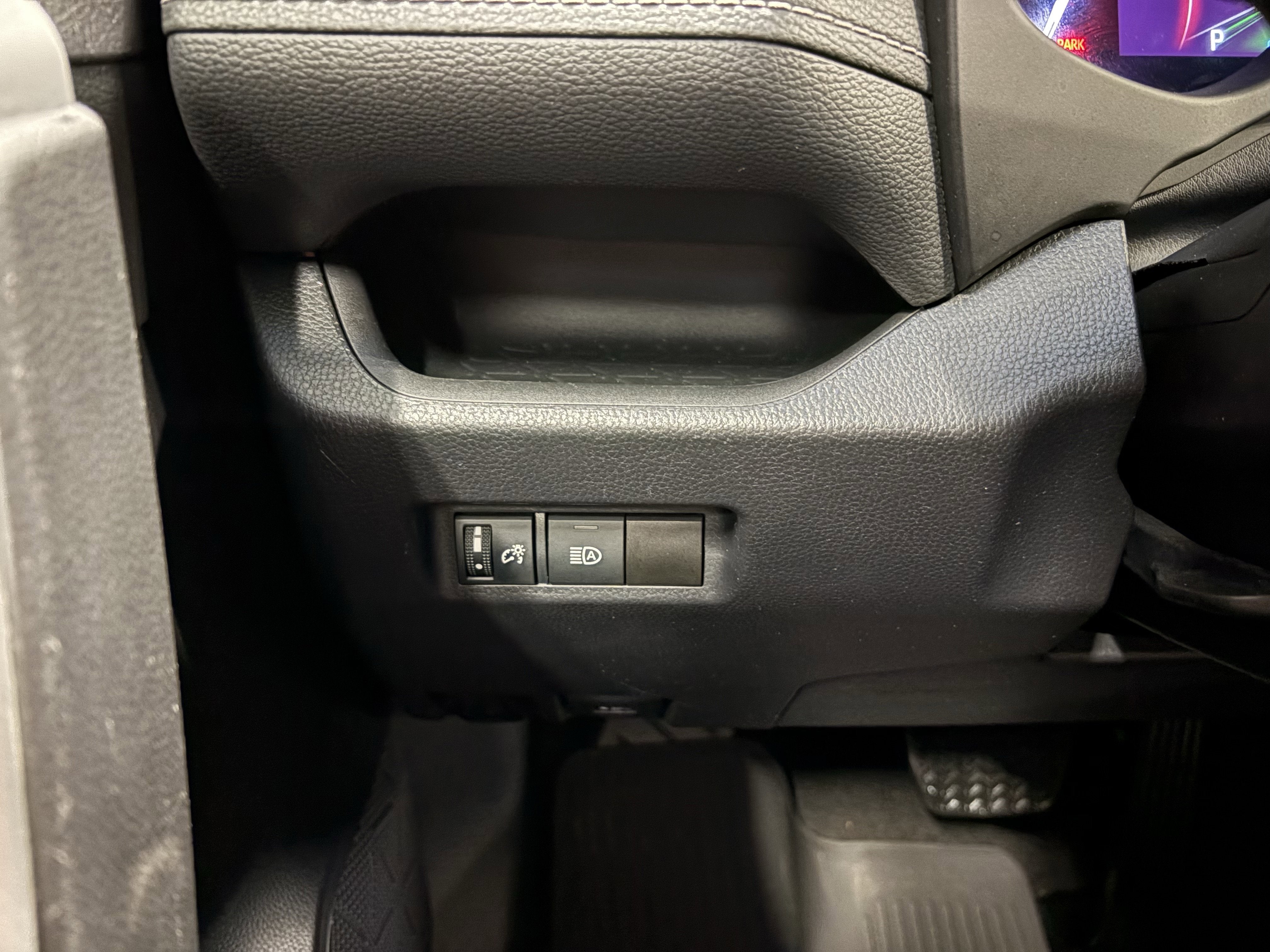 2024 Toyota RAV4 XLE FWD