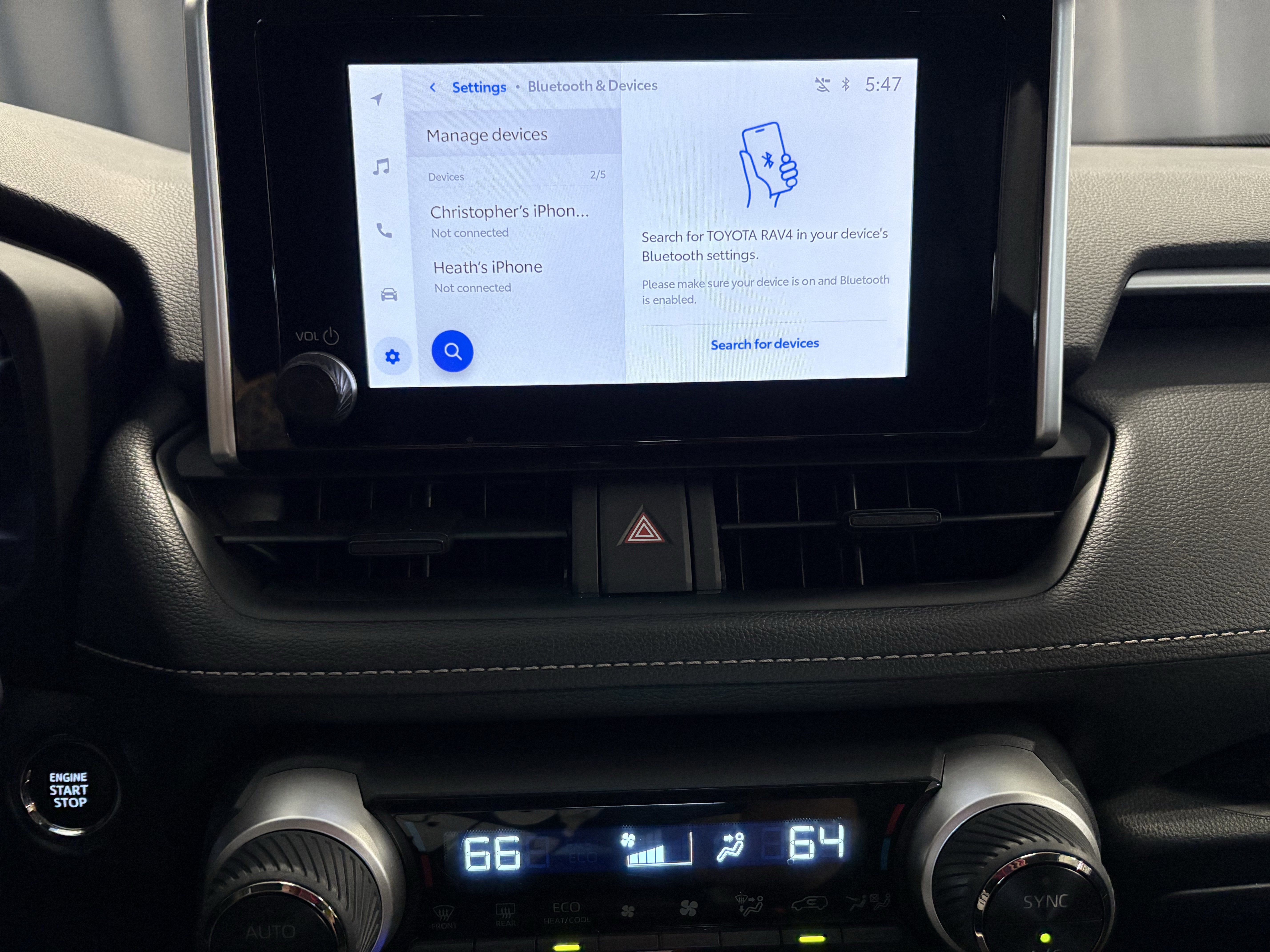 2025 Toyota RAV4 XLE FWD