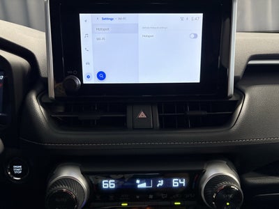 2025 Toyota RAV4 XLE FWD