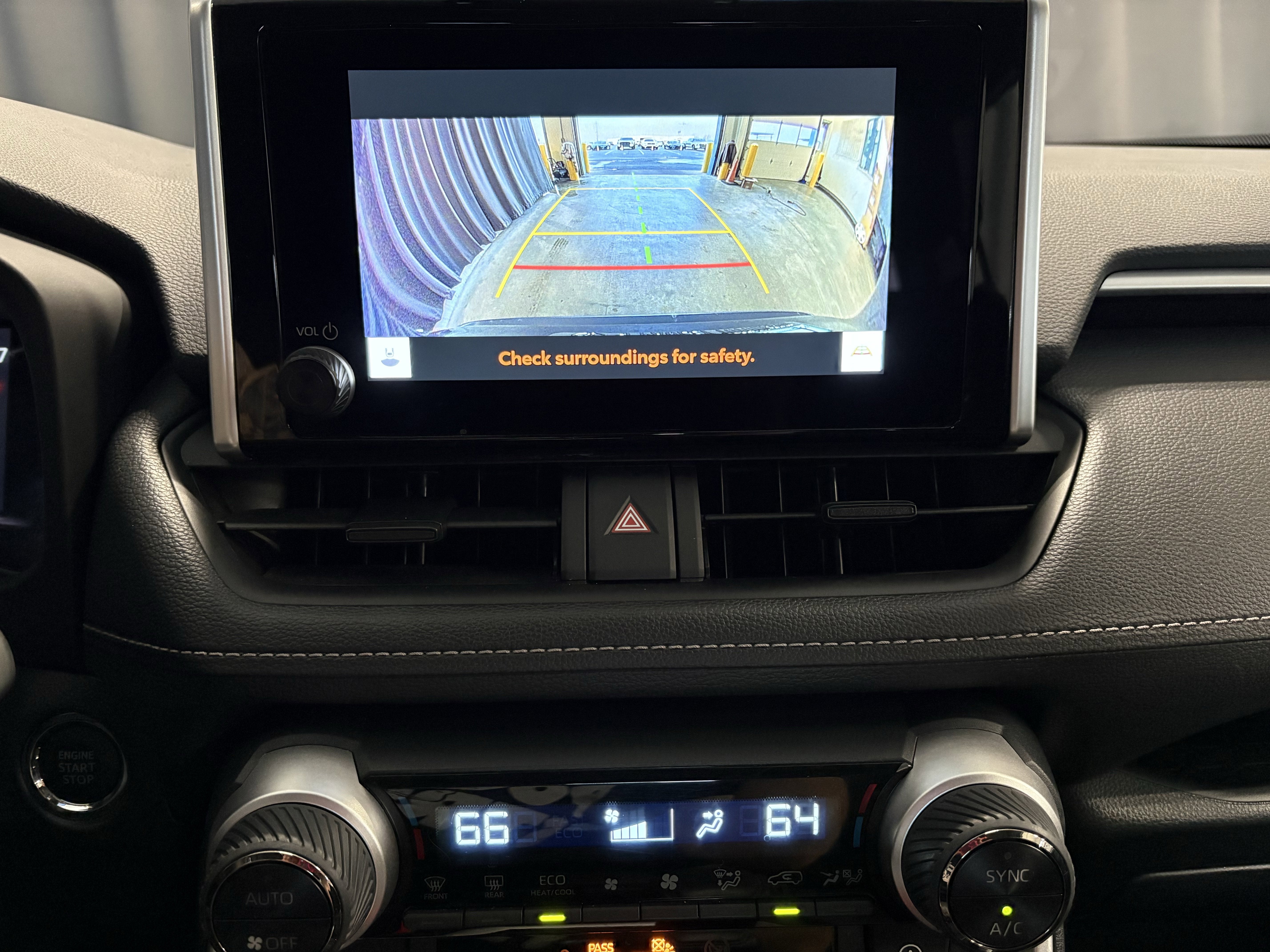 2025 Toyota RAV4 XLE FWD