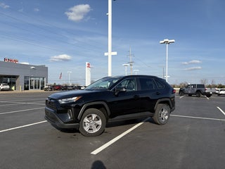 2025 Toyota RAV4 XLE FWD