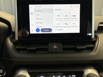 2025 Toyota RAV4 XLE FWD