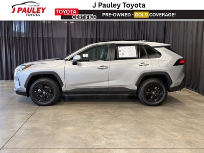 2025 Toyota RAV4 XLE FWD