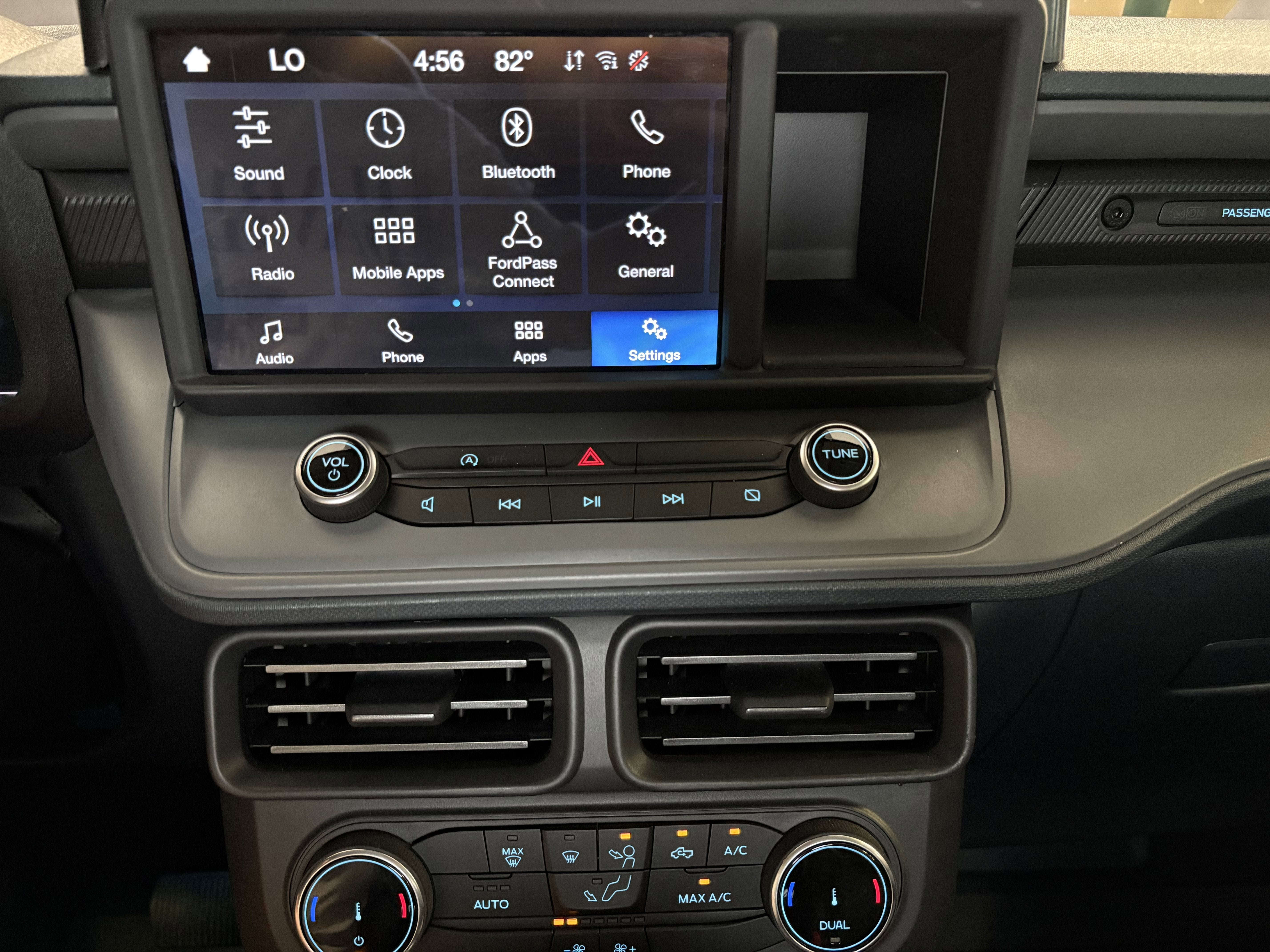 2023 Ford Maverick LARIAT Advanced AWD