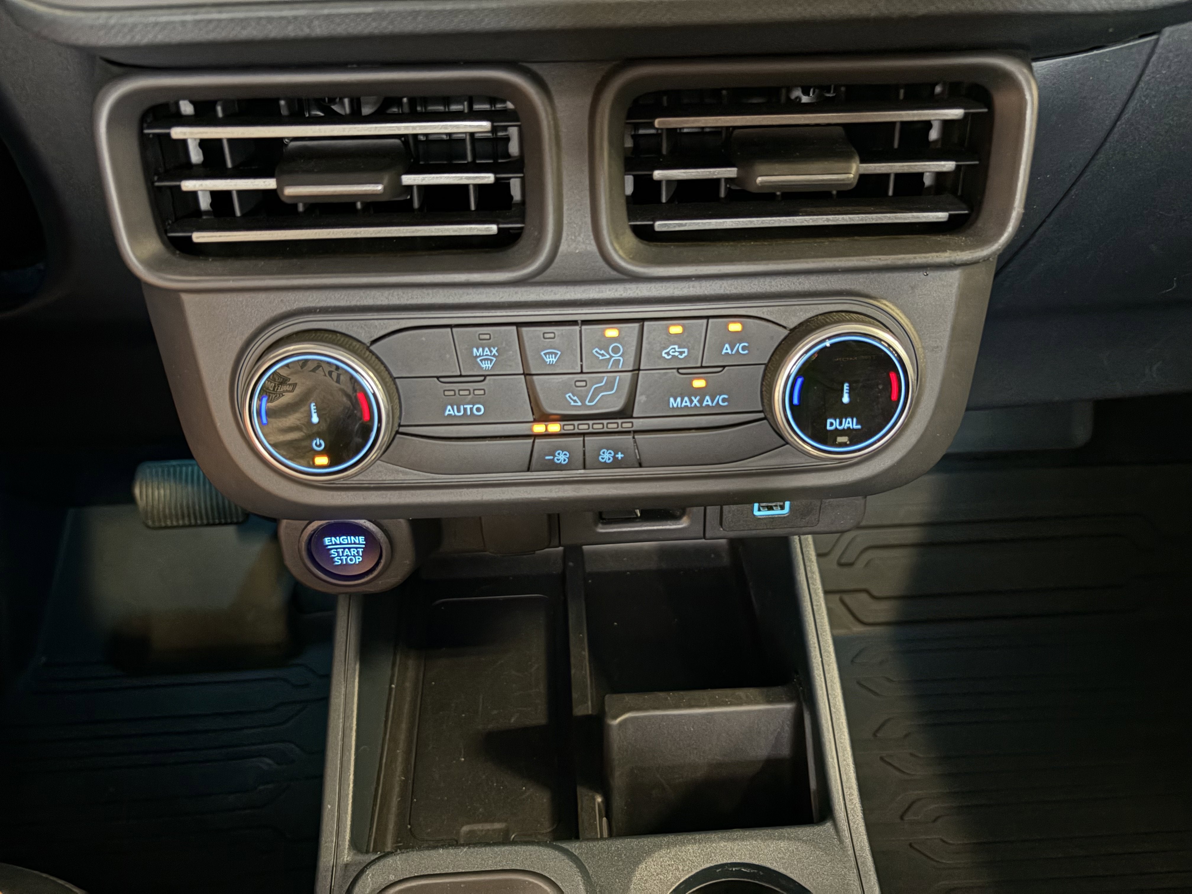 2023 Ford Maverick LARIAT Advanced AWD