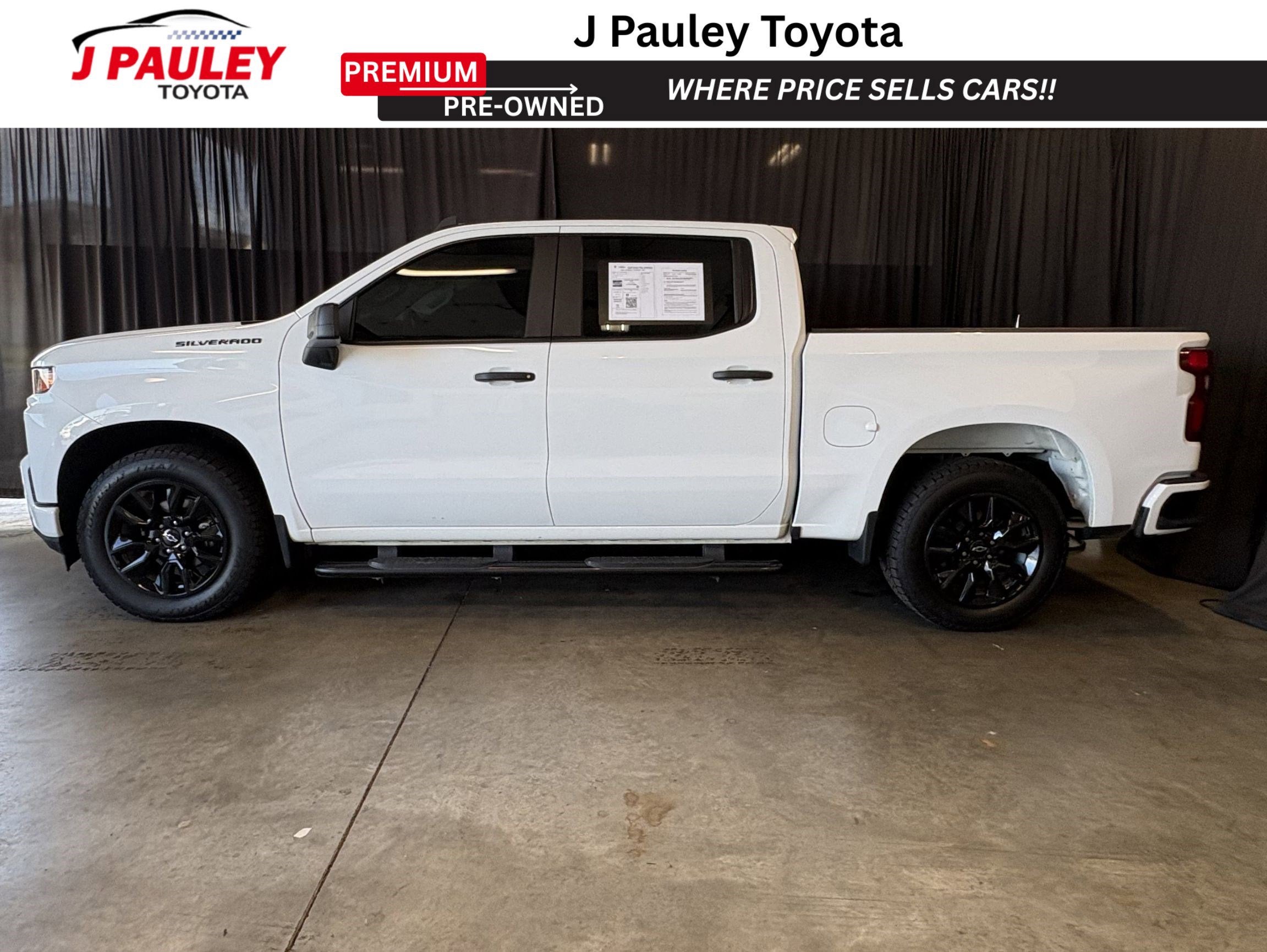 2022 Chevrolet Silverado 1500 LTD Custom RWD