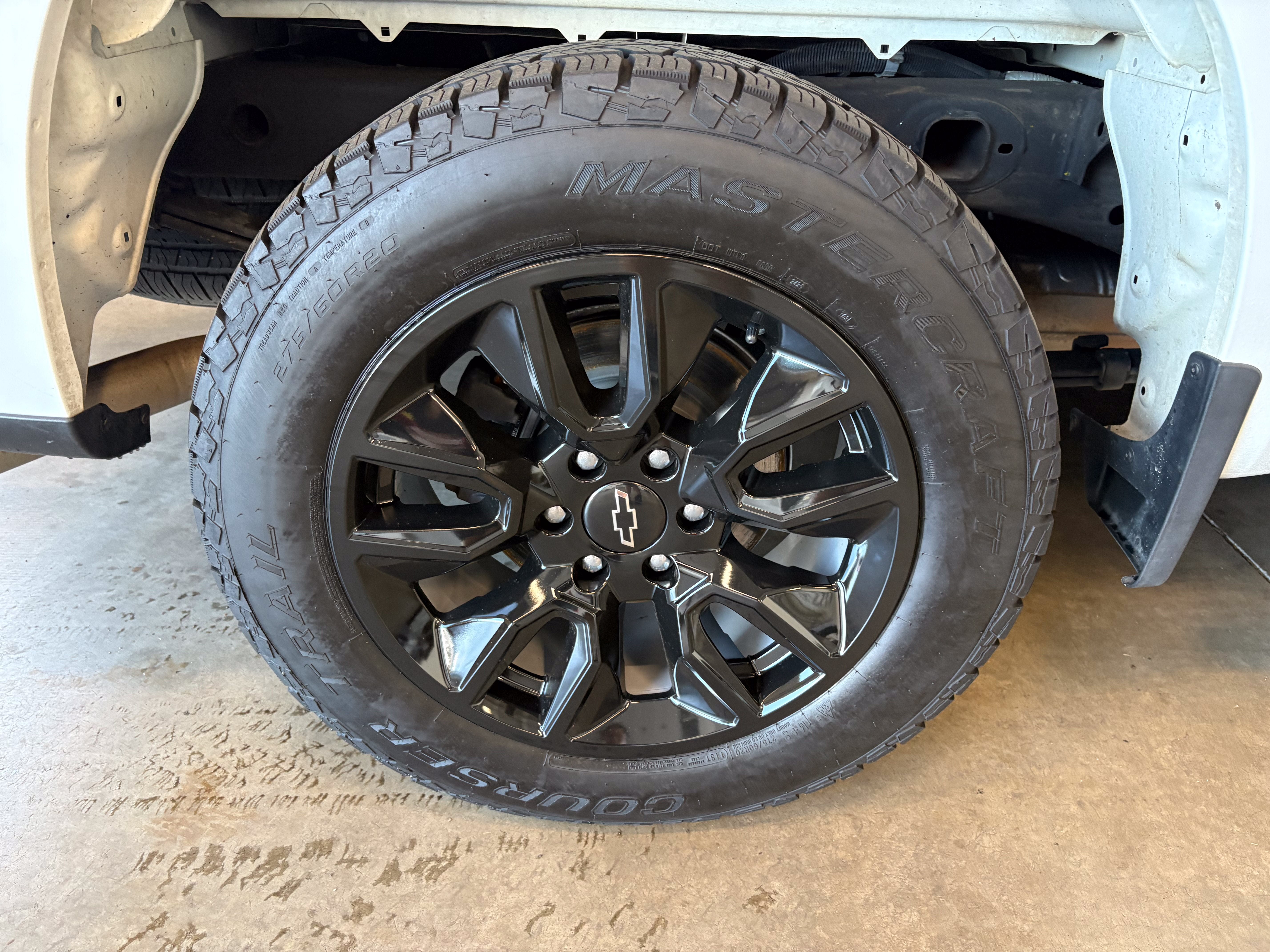 2022 Chevrolet Silverado 1500 LTD Custom RWD
