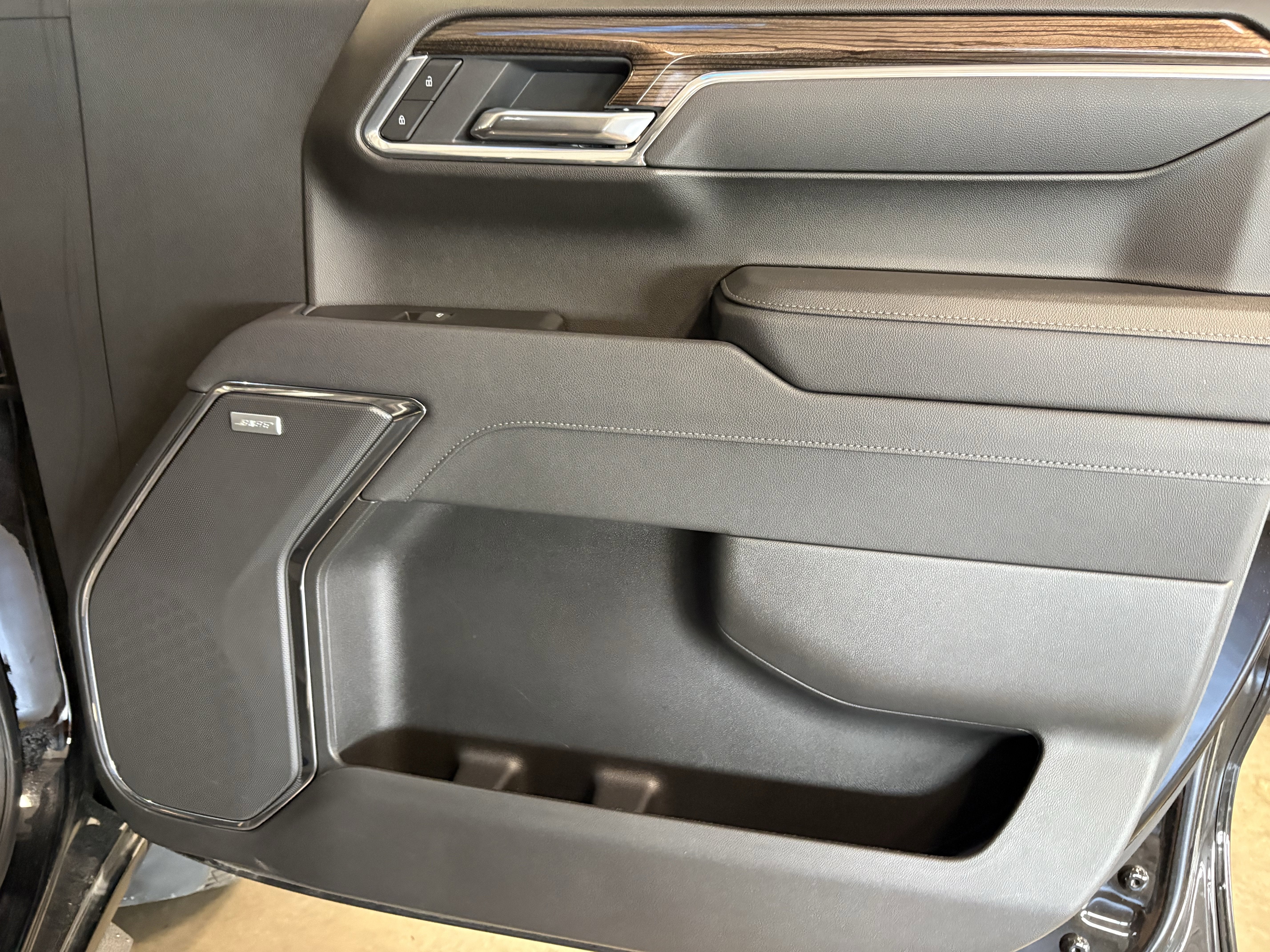 2025 Chevrolet Silverado 1500 LT Trail Boss 4WD