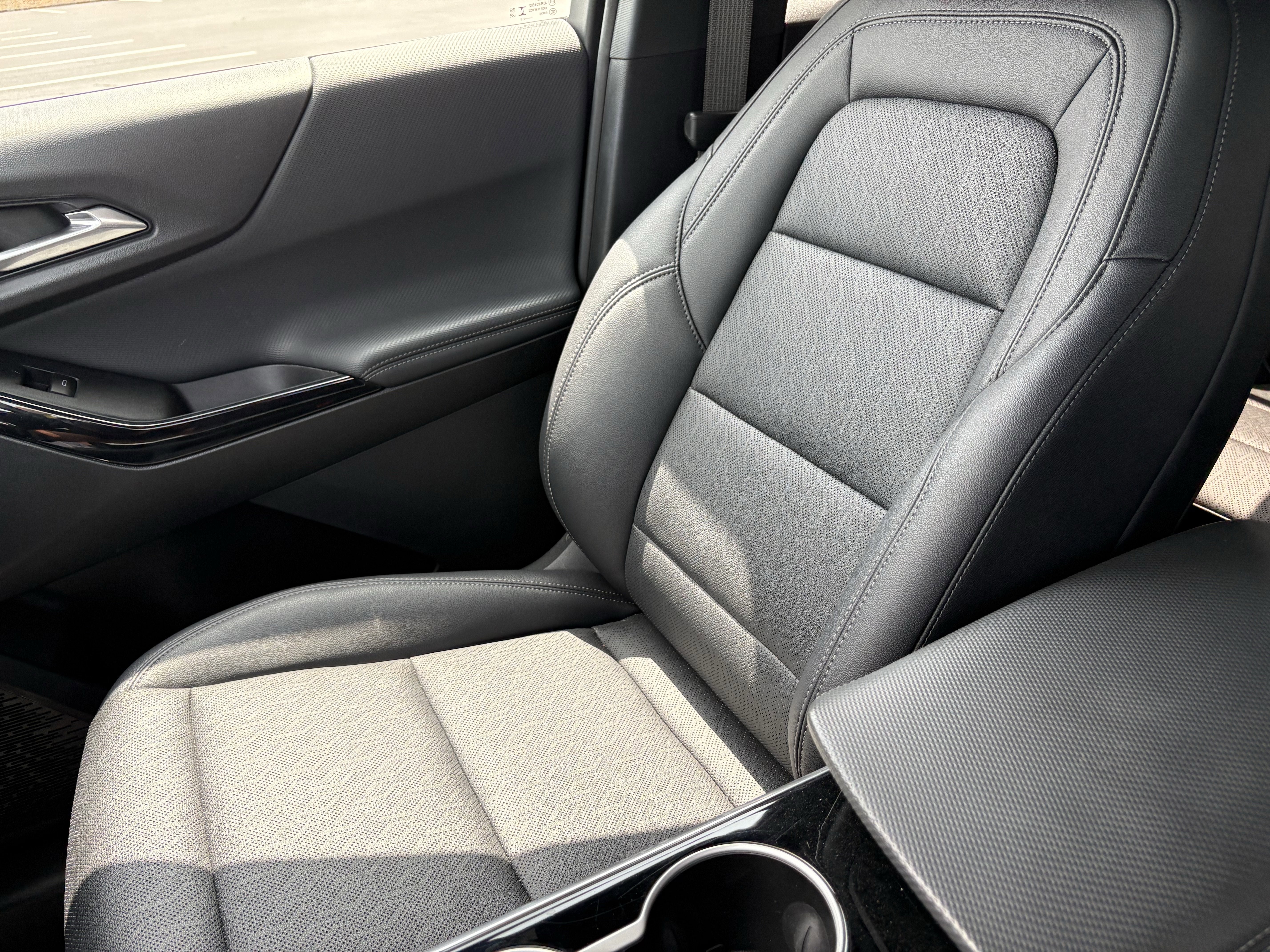 2025 Chevrolet Equinox FWD LT FWD