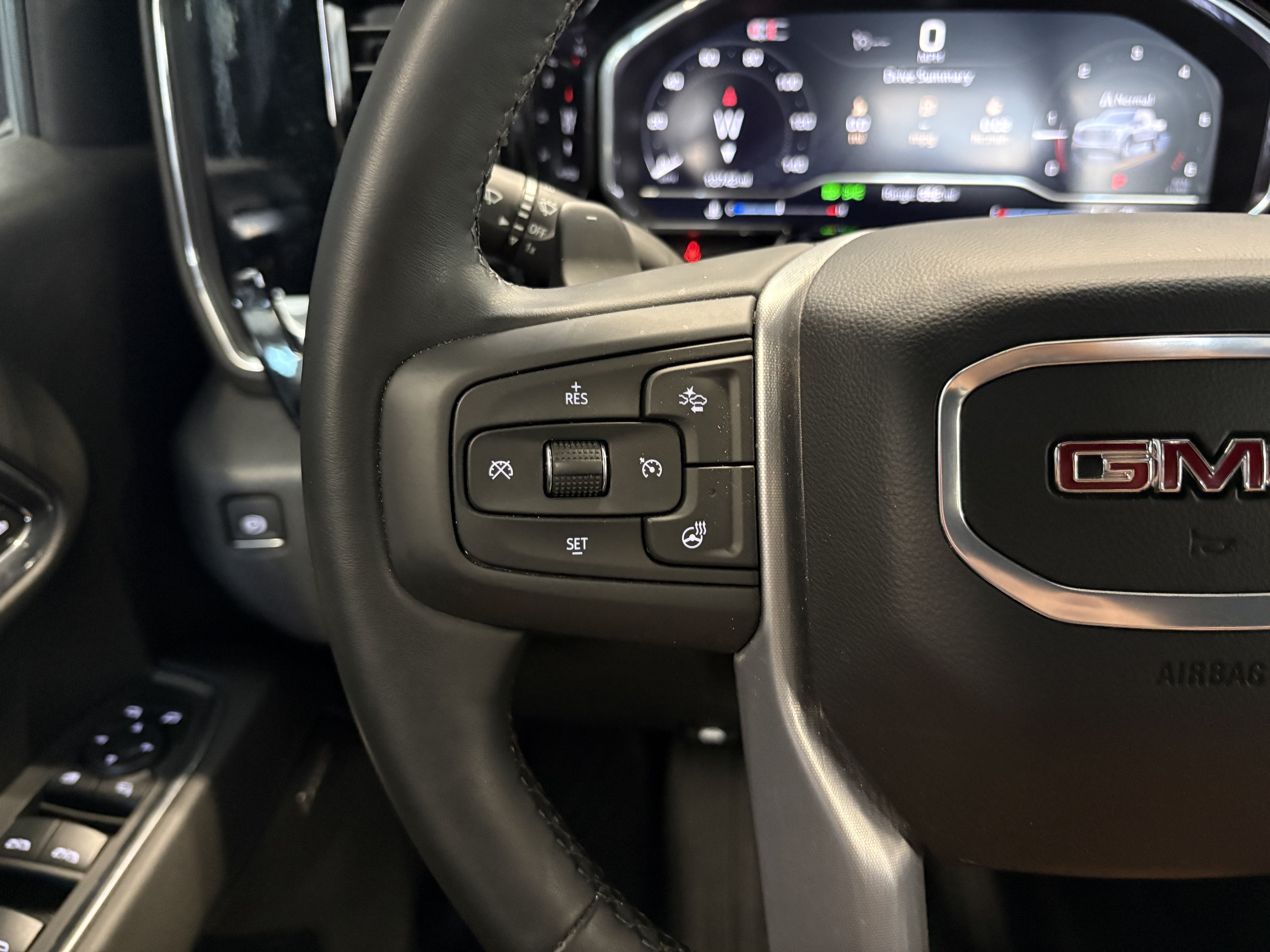 2024 GMC Sierra 1500 SLT RWD