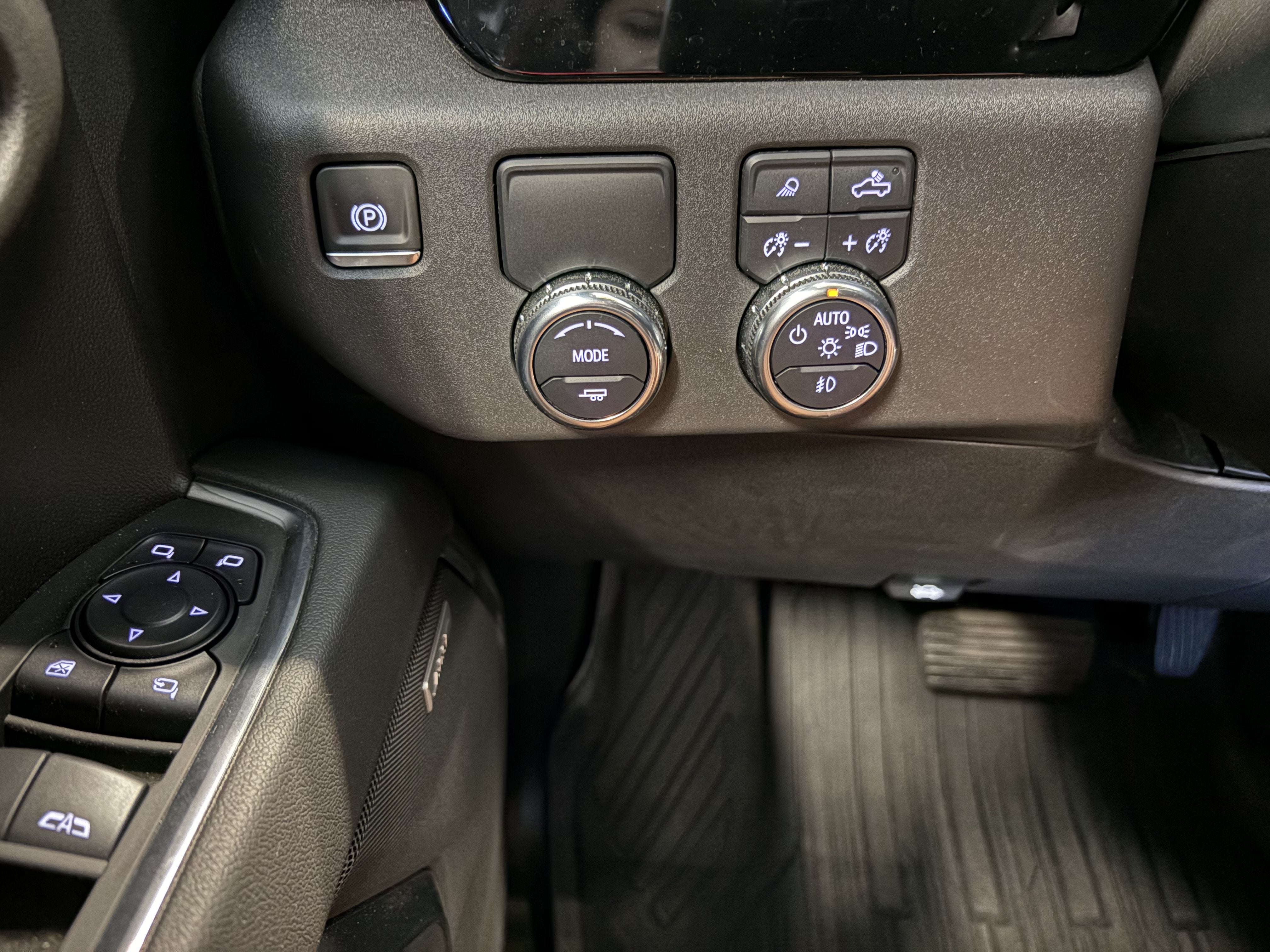2024 GMC Sierra 1500 SLT RWD