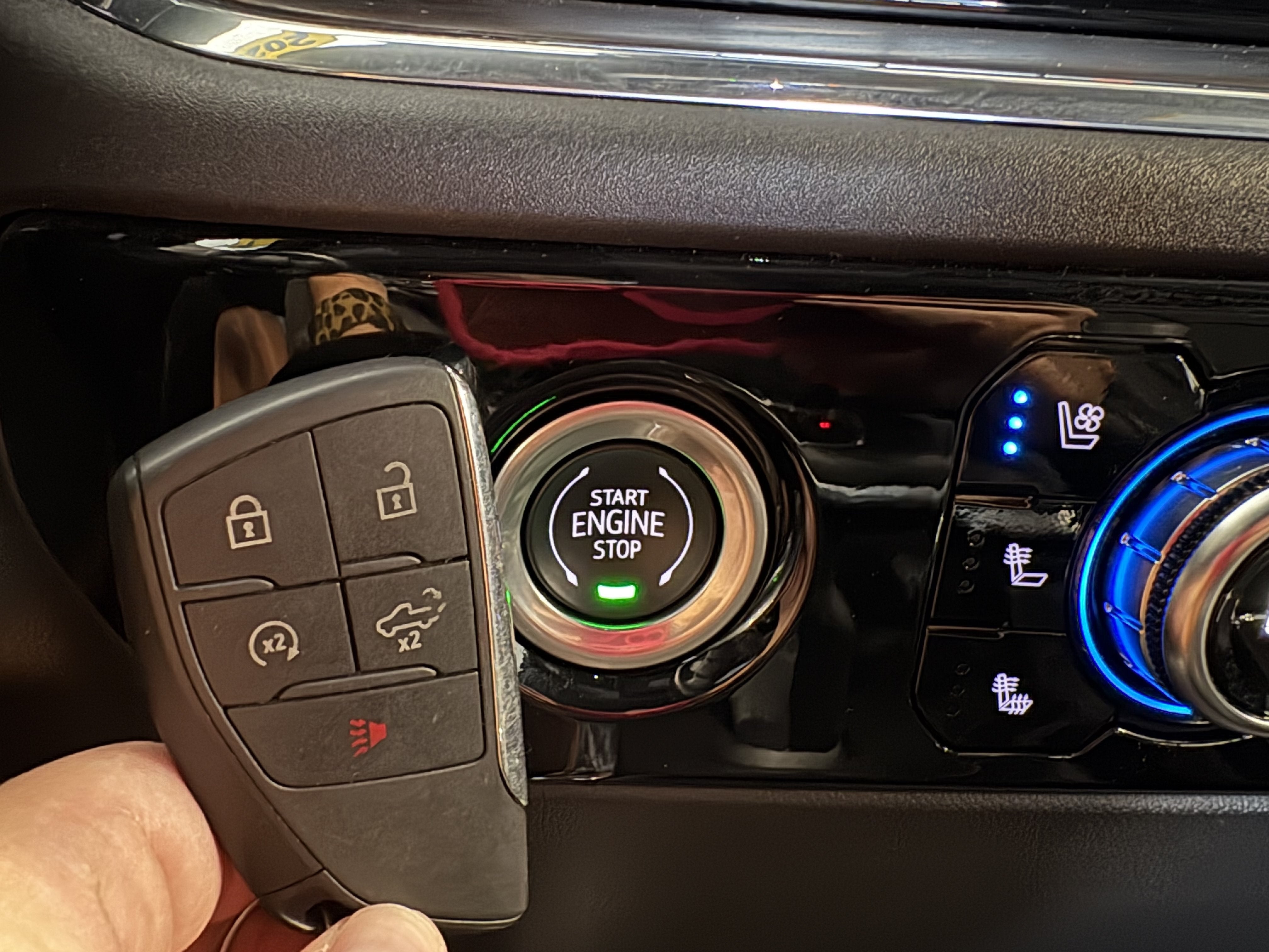 2024 GMC Sierra 1500 SLT RWD
