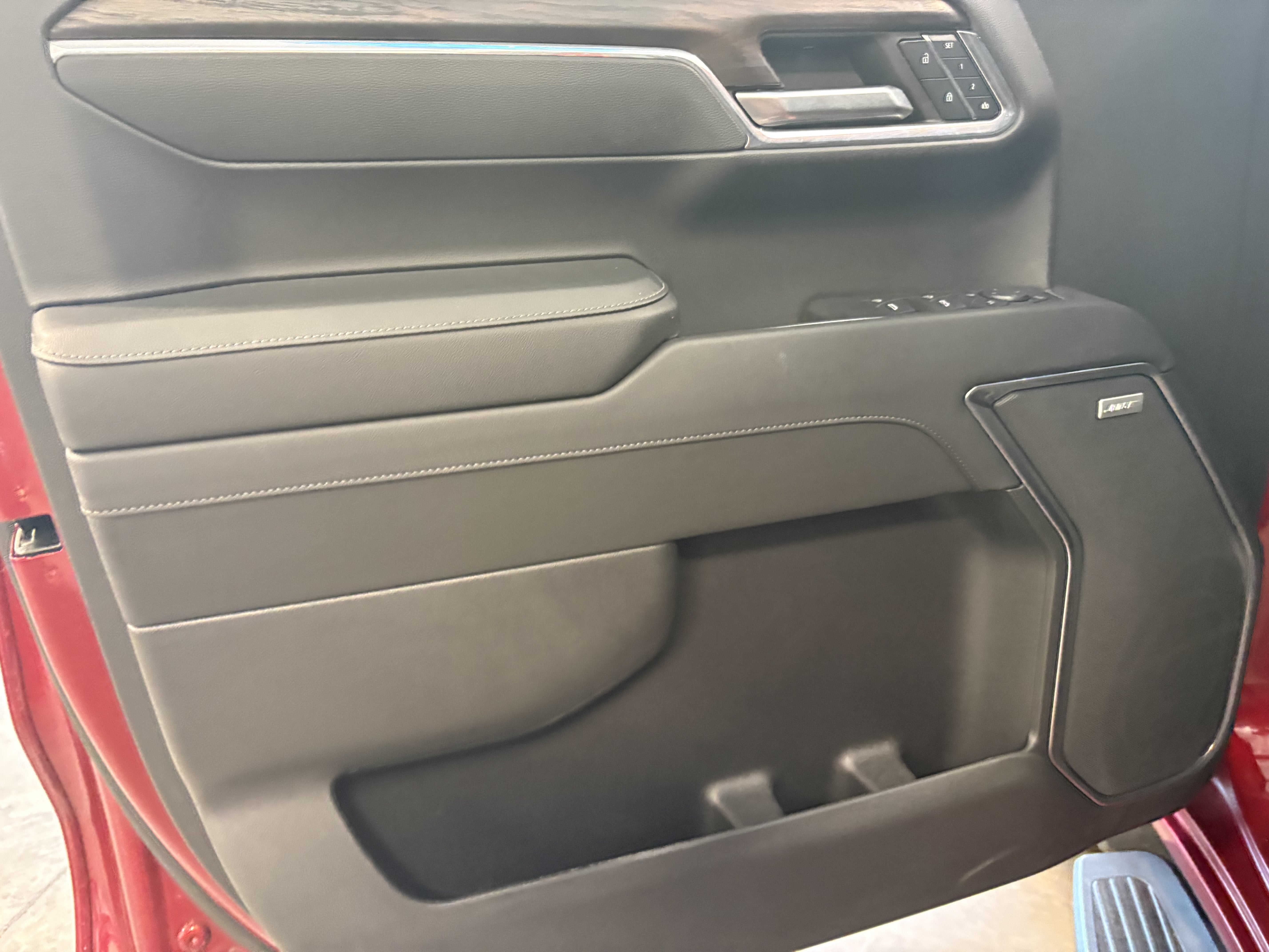 2024 GMC Sierra 1500 SLT RWD