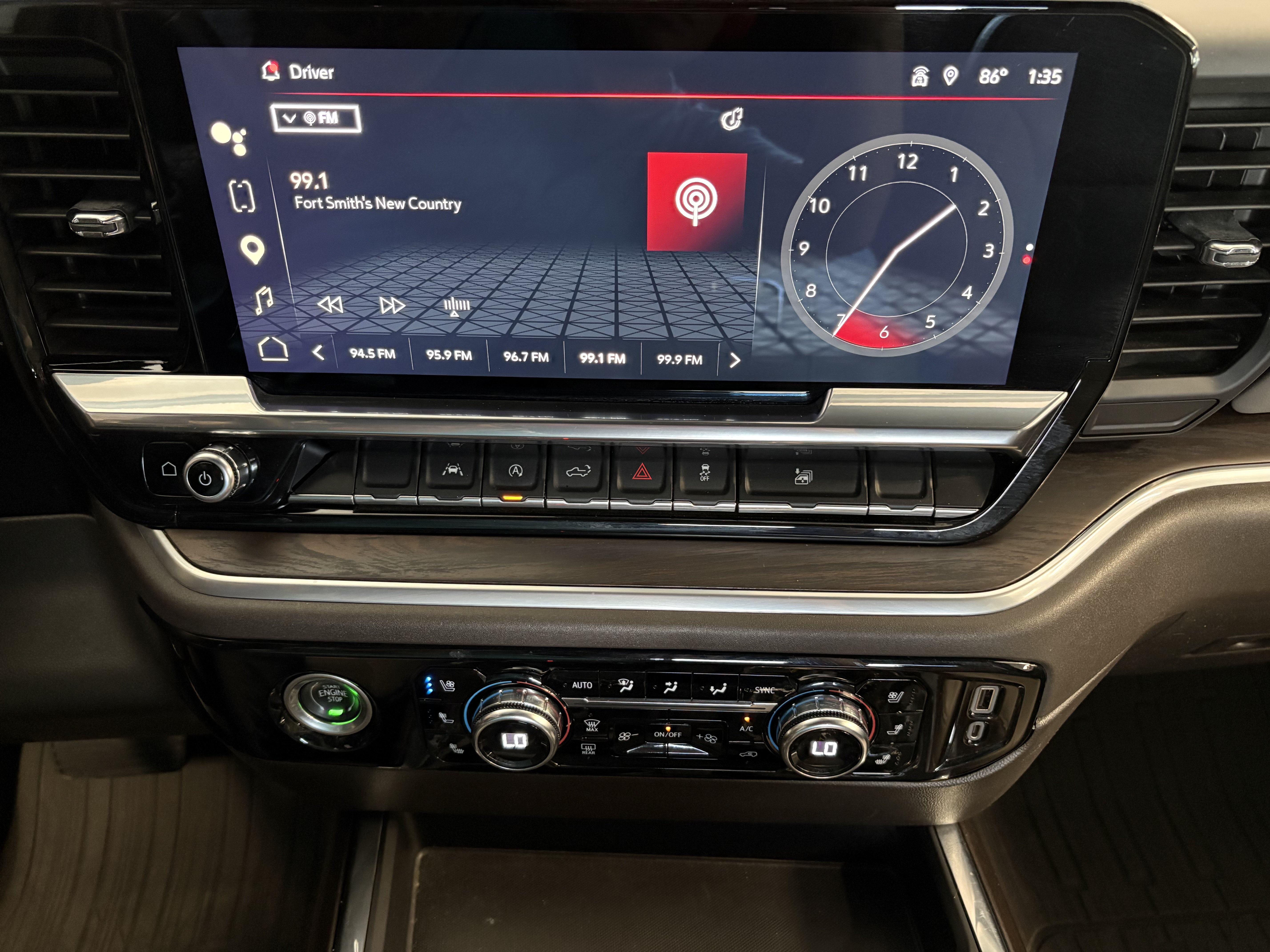 2022 GMC Sierra 1500 SLT 4WD