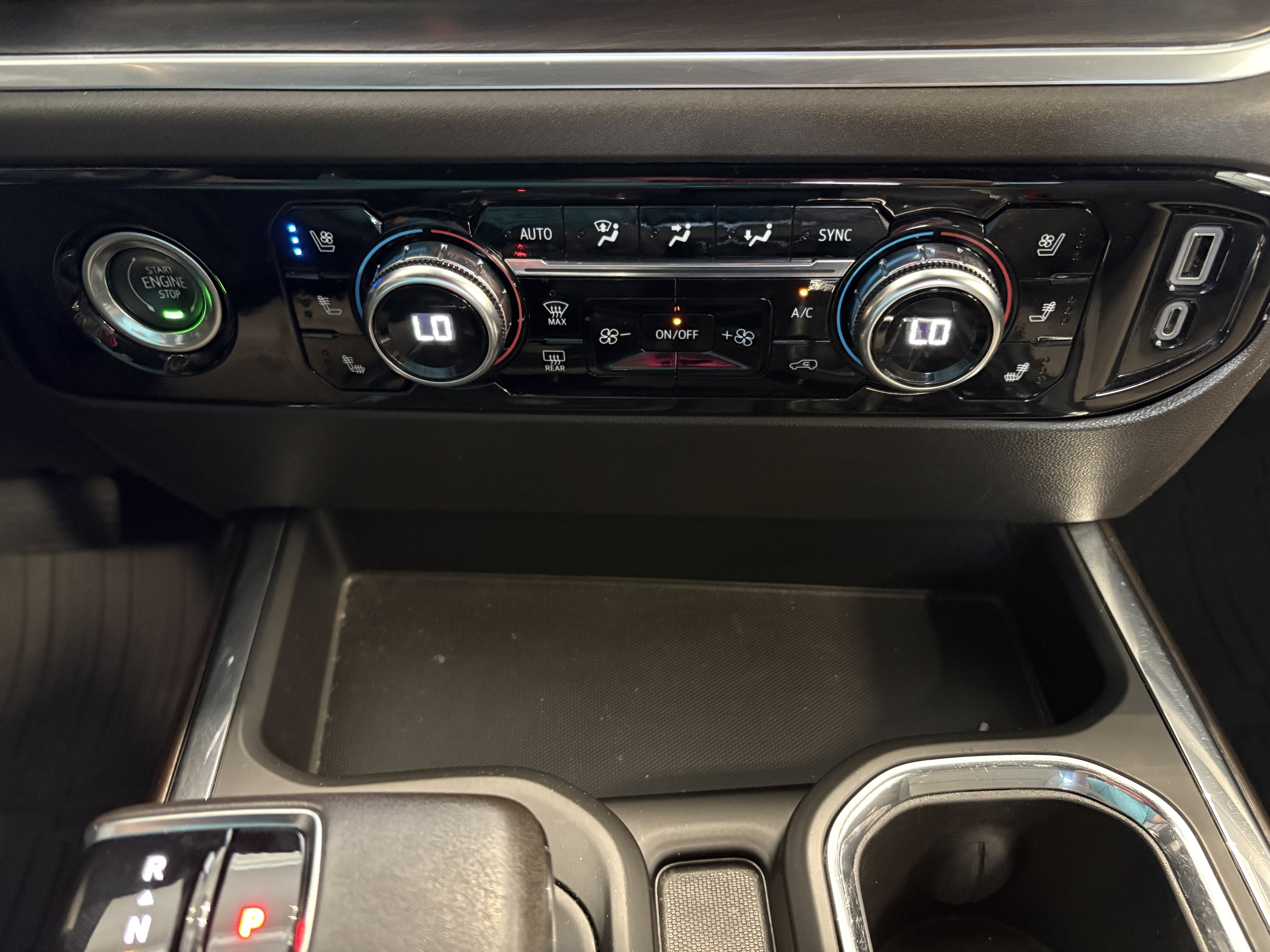 2022 GMC Sierra 1500 SLT 4WD
