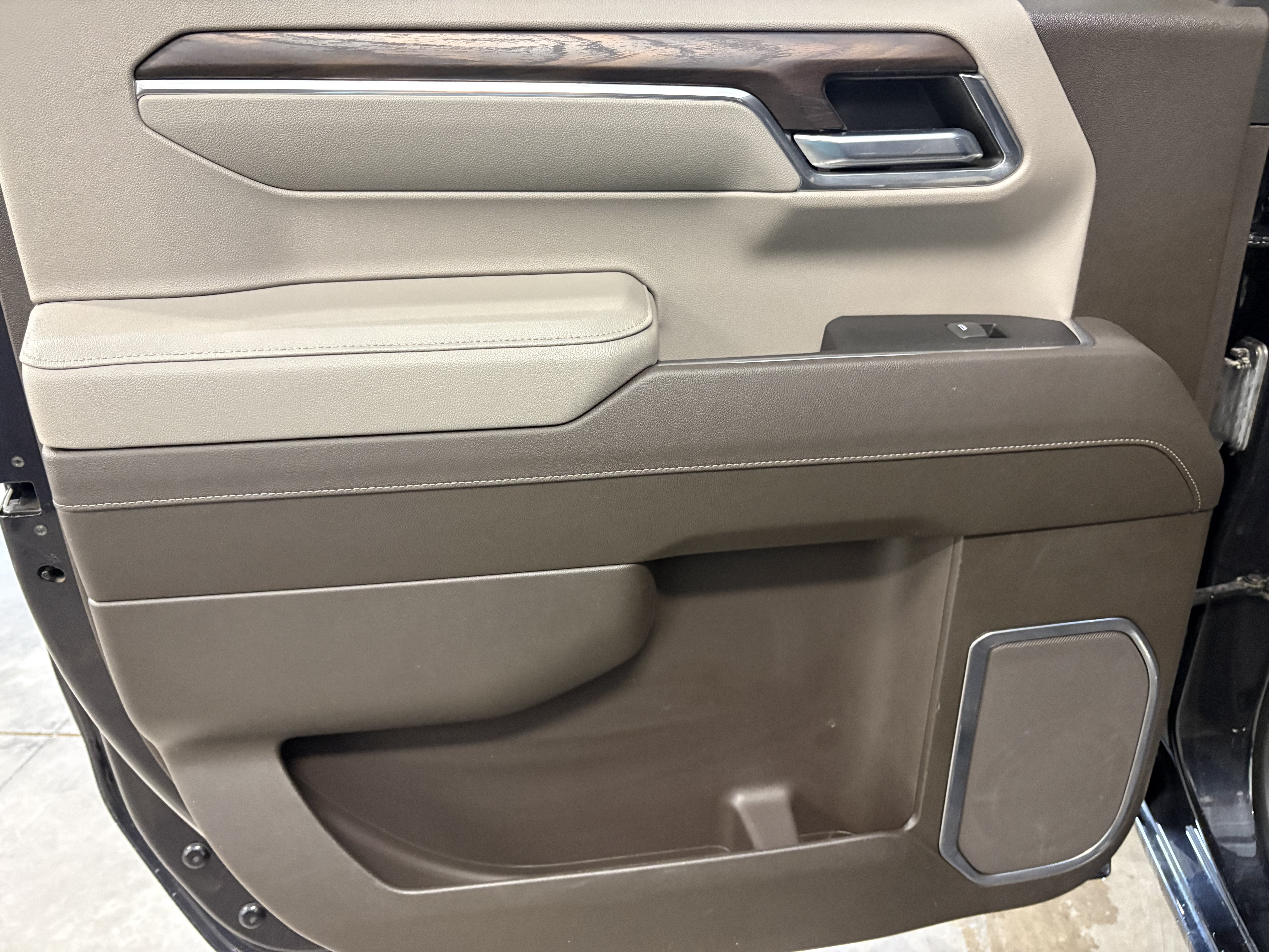 2022 GMC Sierra 1500 SLT 4WD