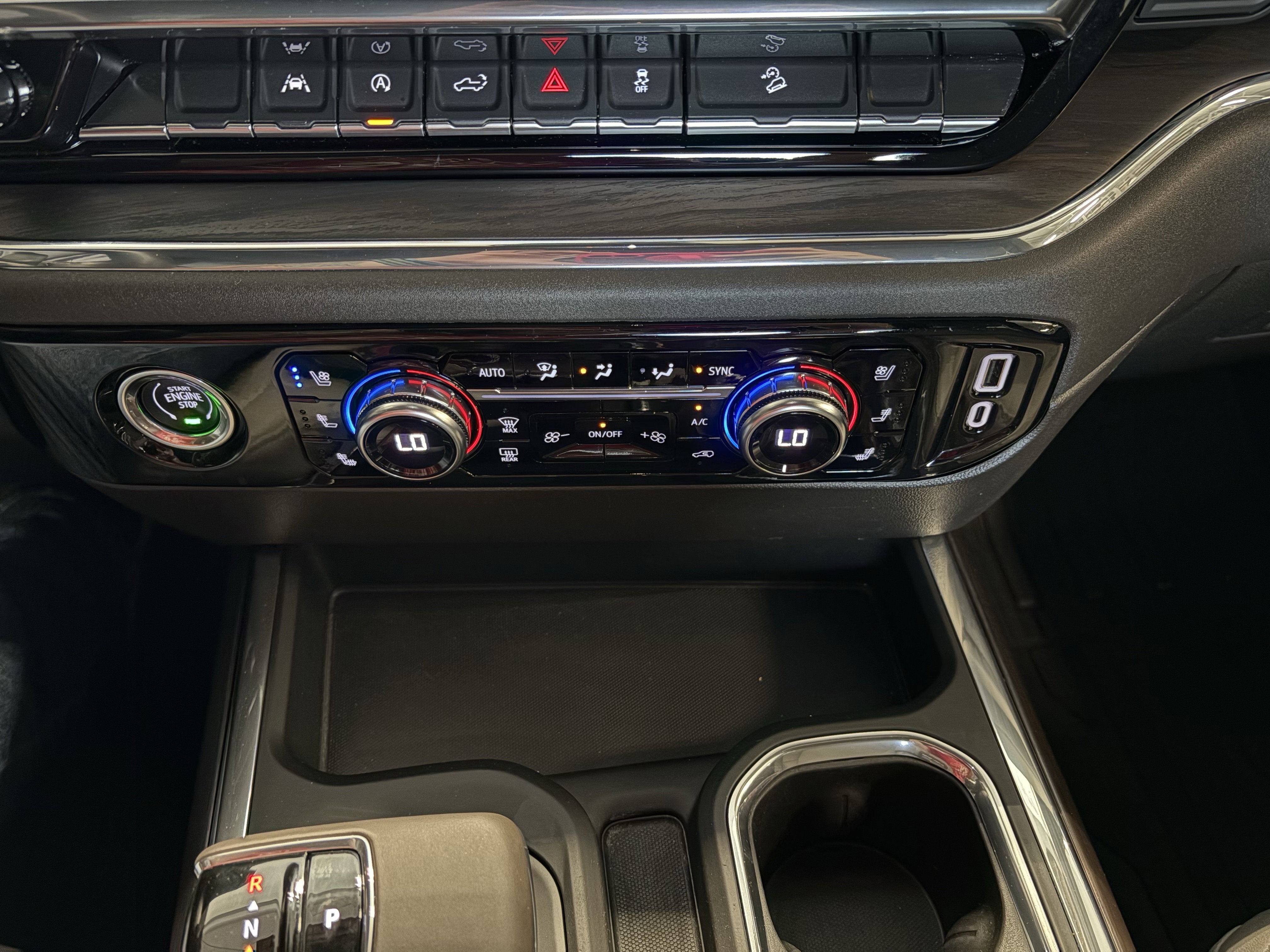2023 GMC Sierra 1500 SLT 4WD