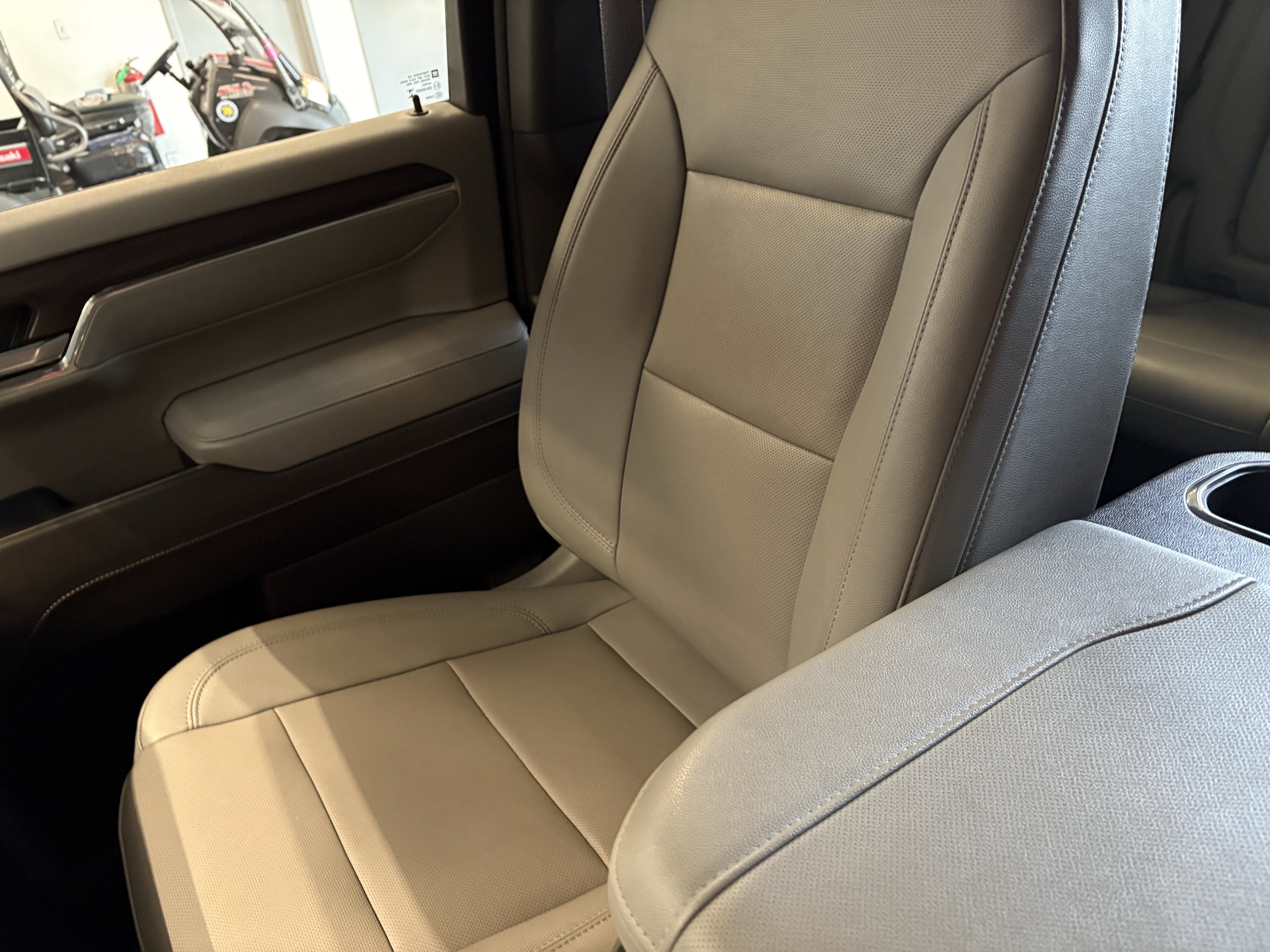 2023 GMC Sierra 1500 SLT 4WD
