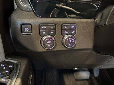 2023 GMC Sierra 1500 SLT 4WD