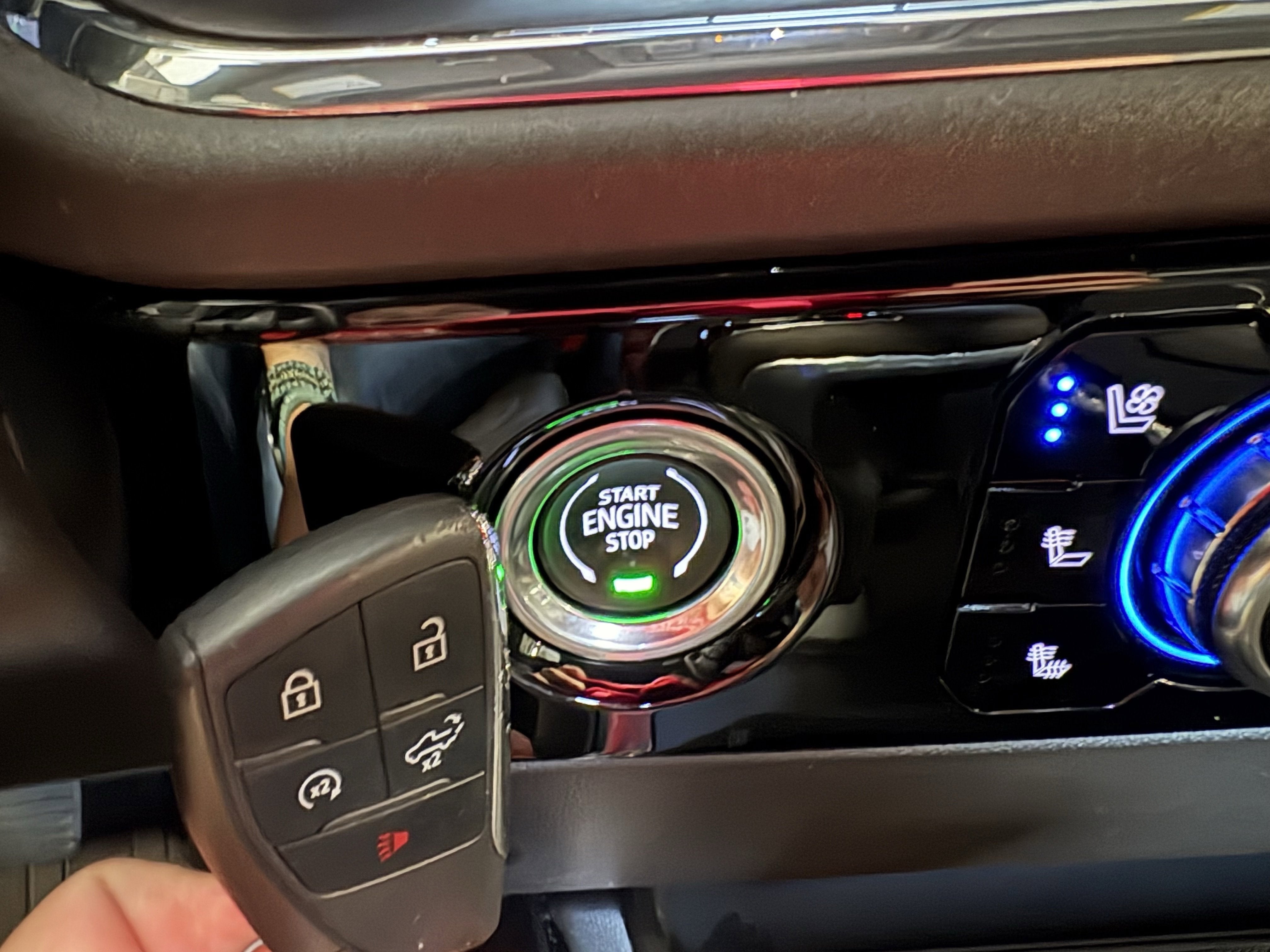 2023 GMC Sierra 1500 SLT 4WD
