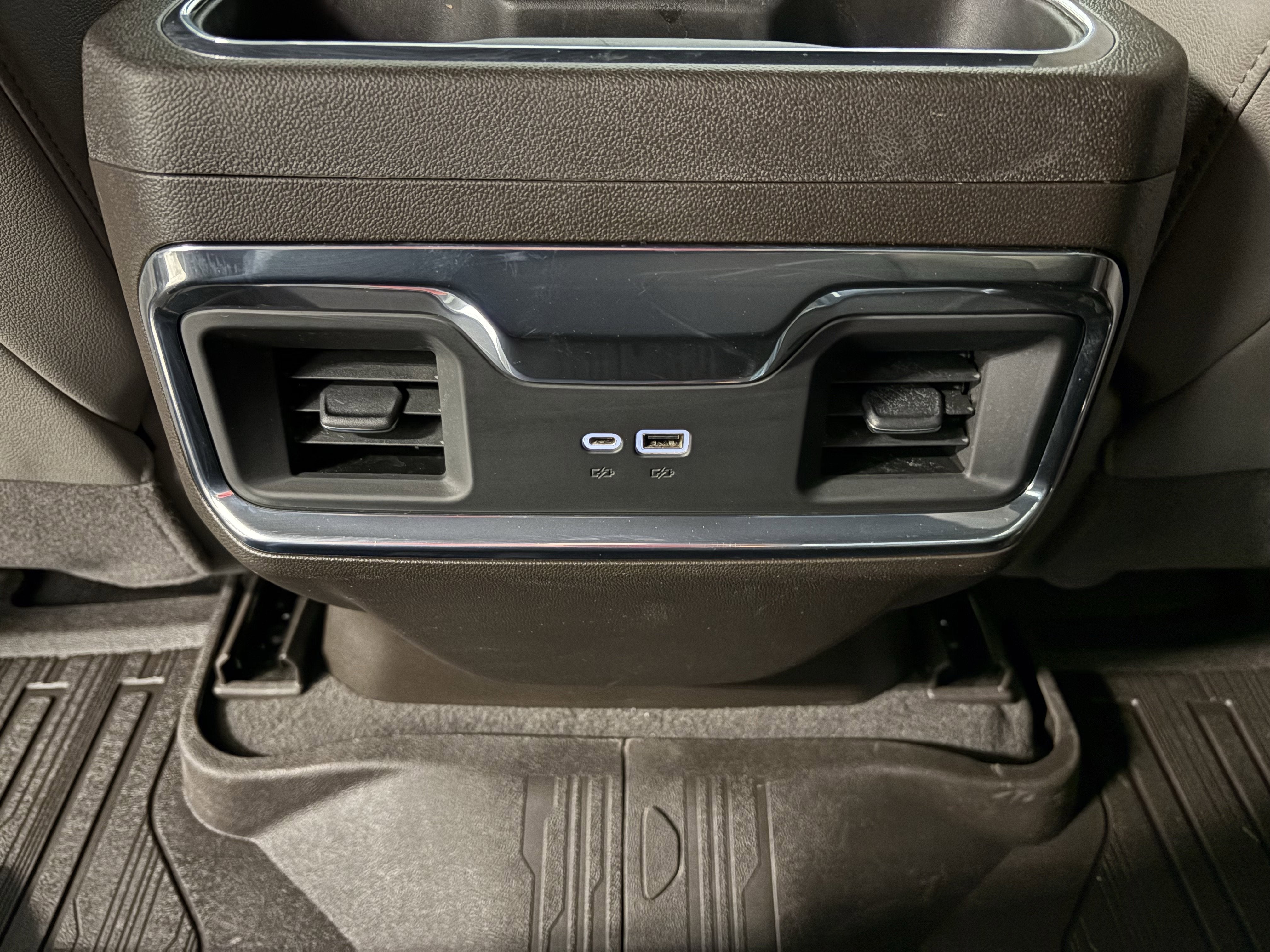 2023 GMC Sierra 1500 SLT 4WD