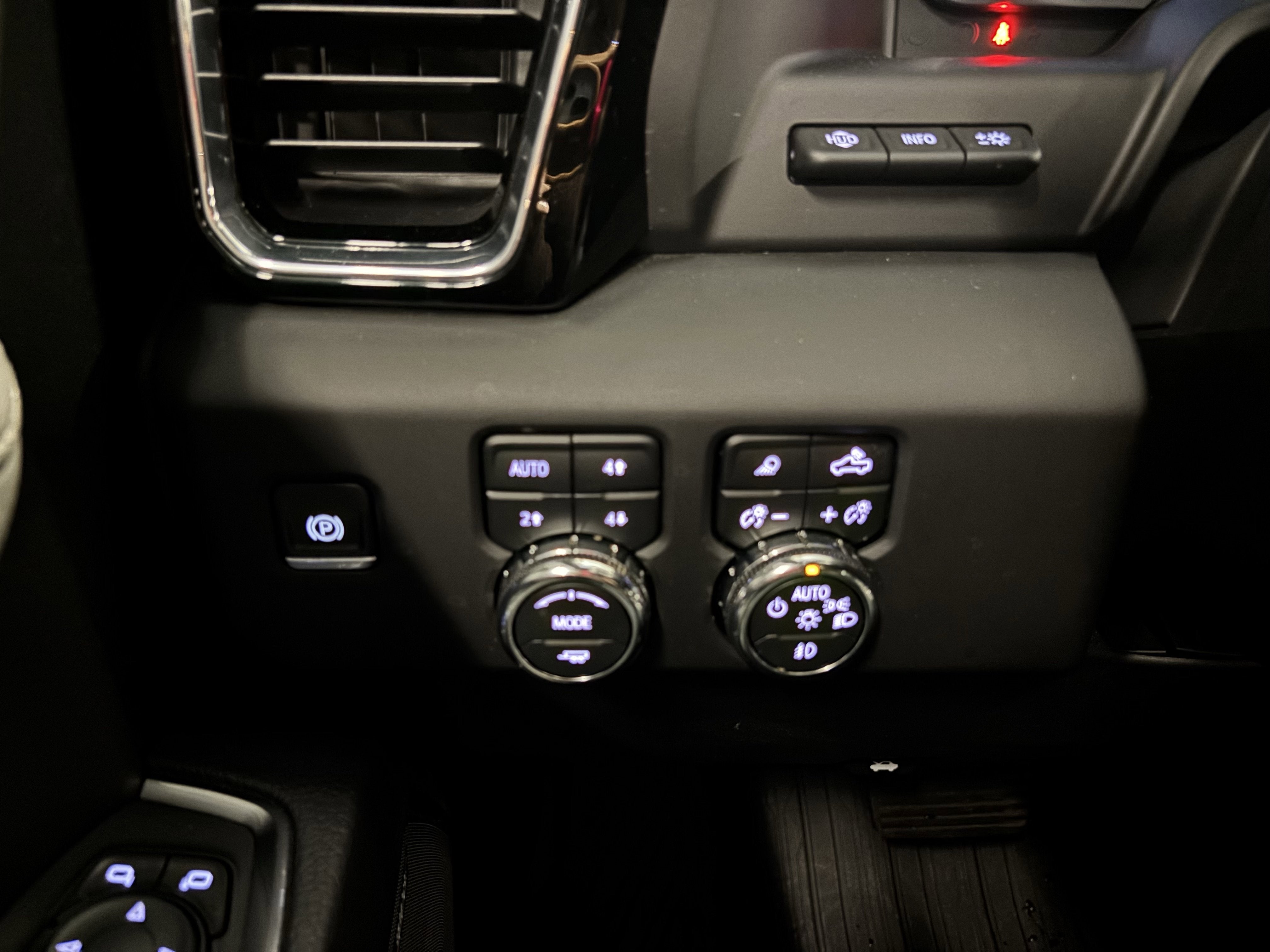 2023 GMC Sierra 1500 Denali 4WD