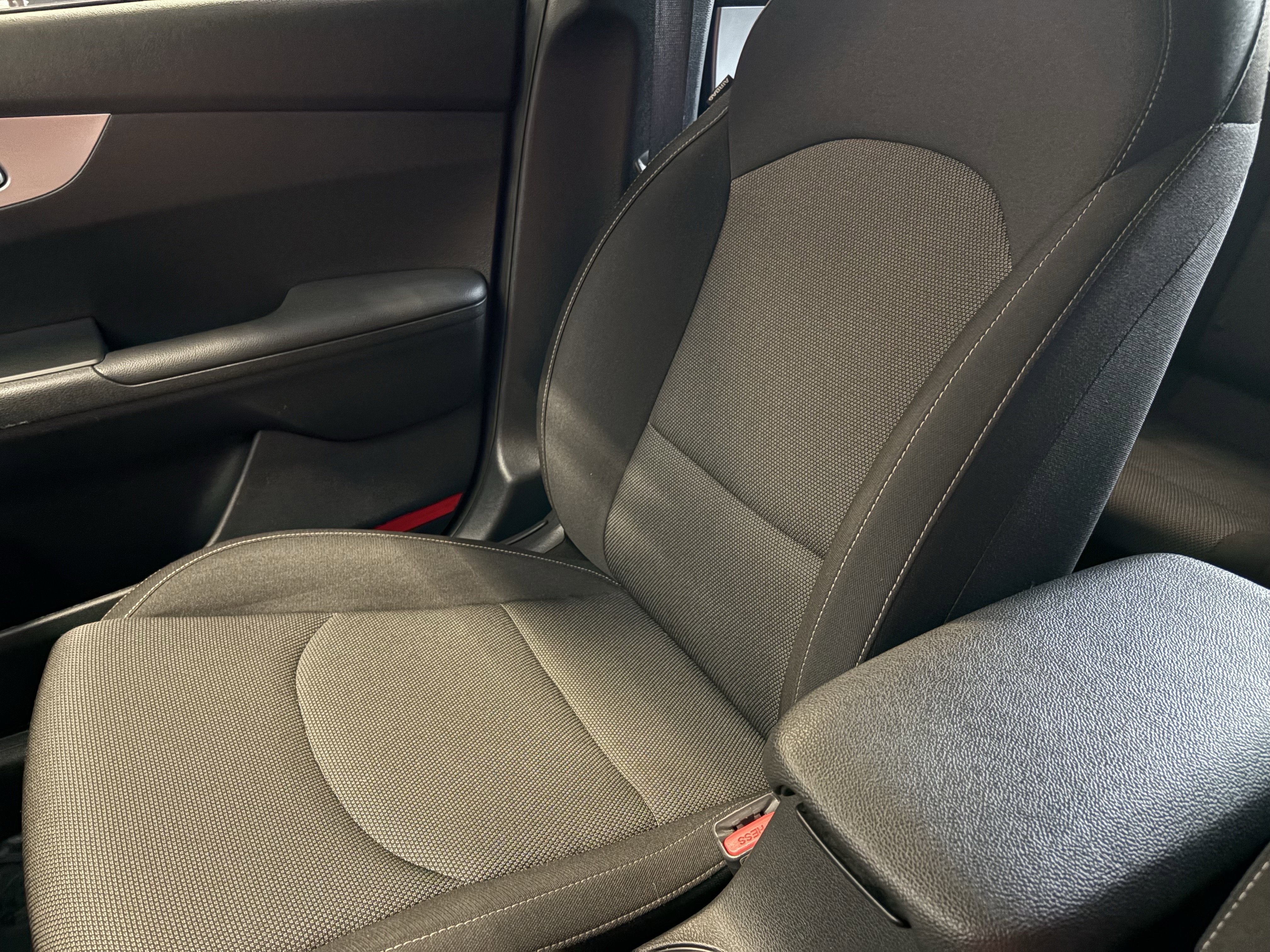 2024 Kia Forte LXS FWD