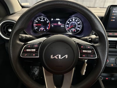 2024 Kia Forte LXS FWD