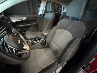 2024 Kia Forte LXS FWD