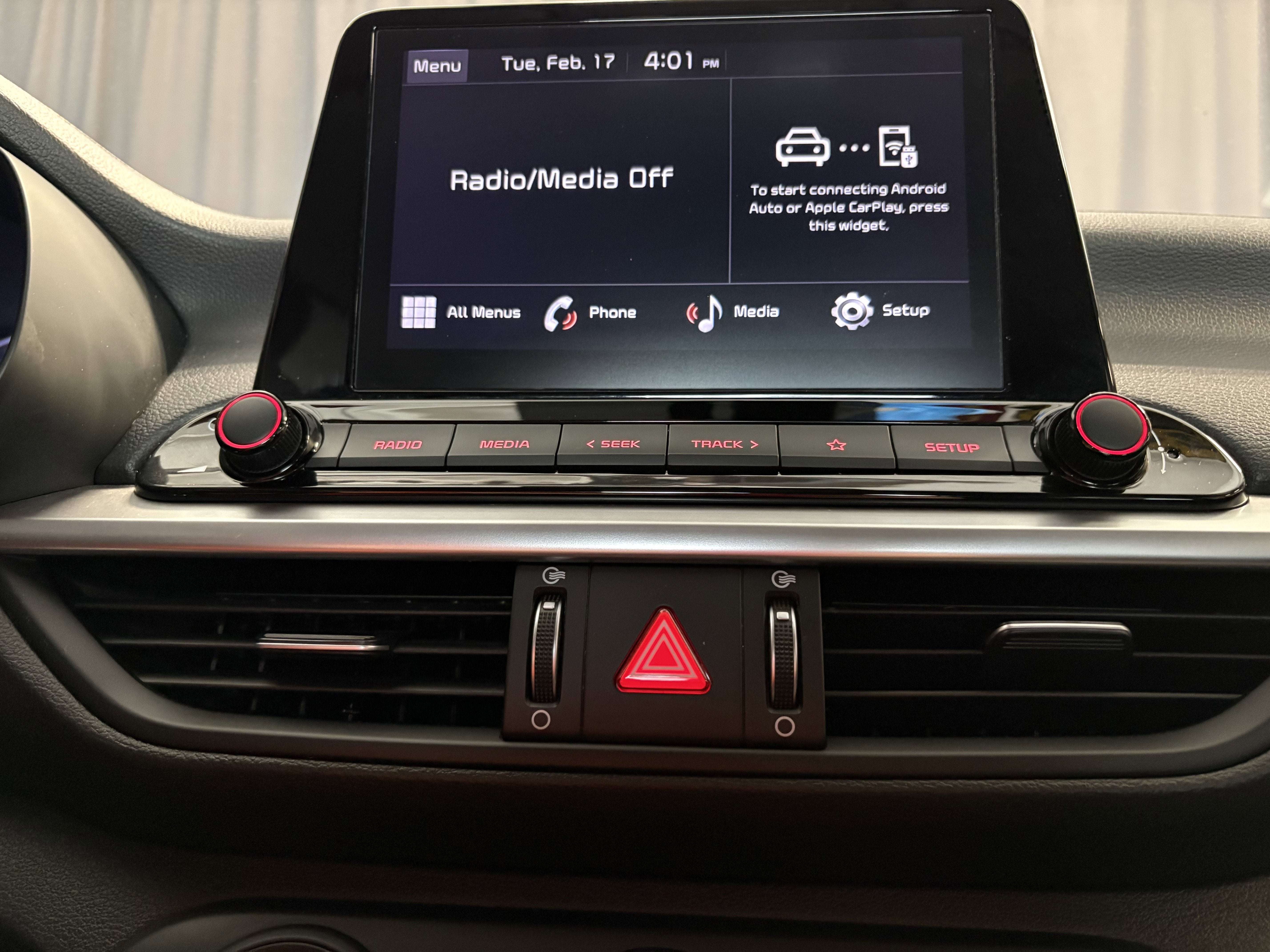 2024 Kia Forte LXS FWD