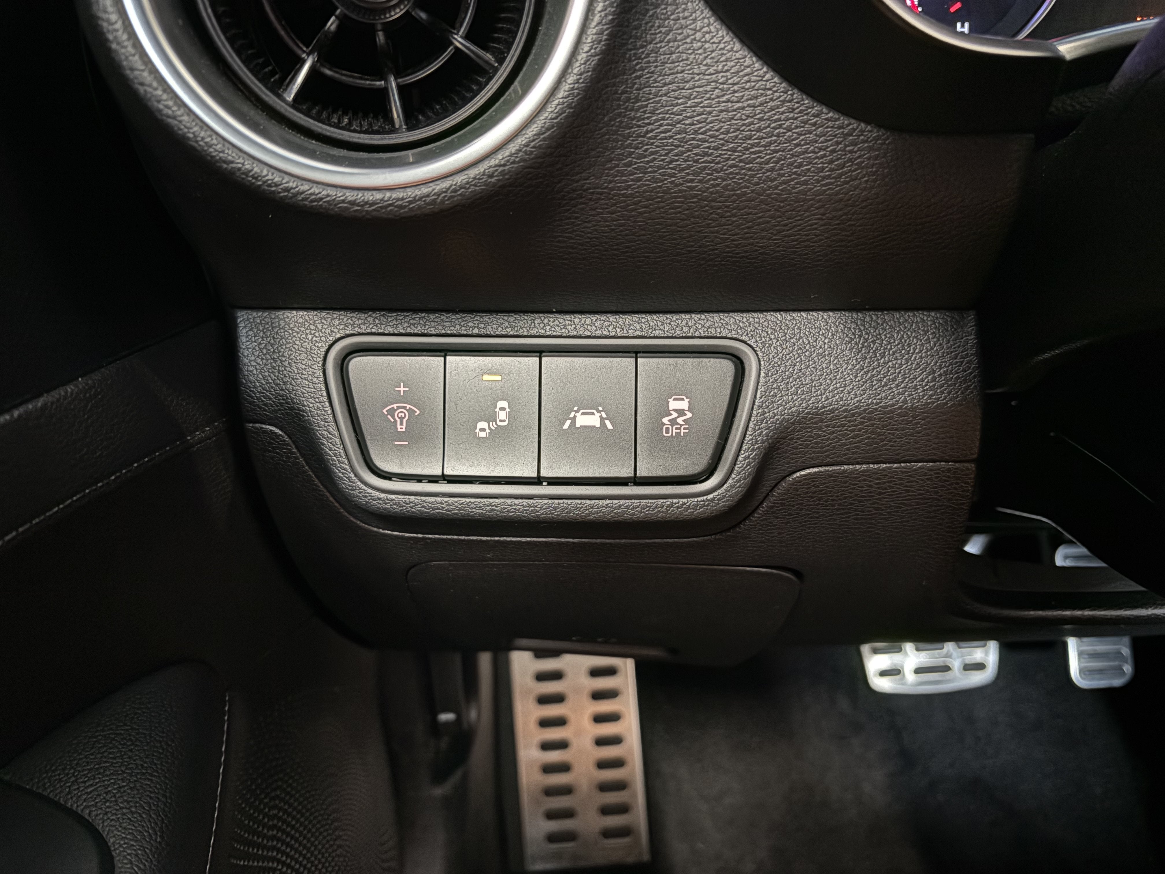 2021 Kia Forte GT-Line FWD