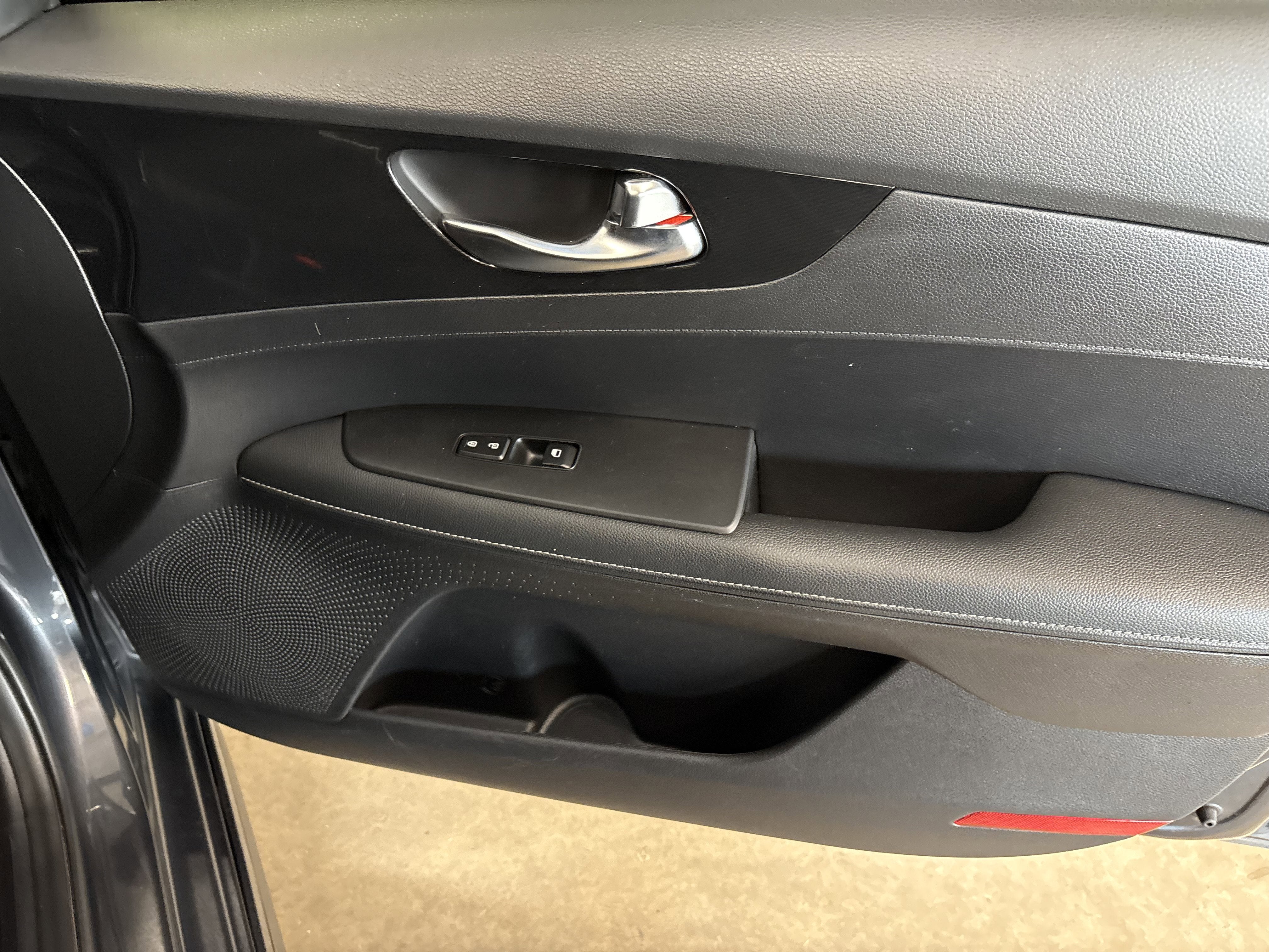 2024 Kia Forte GT-Line FWD