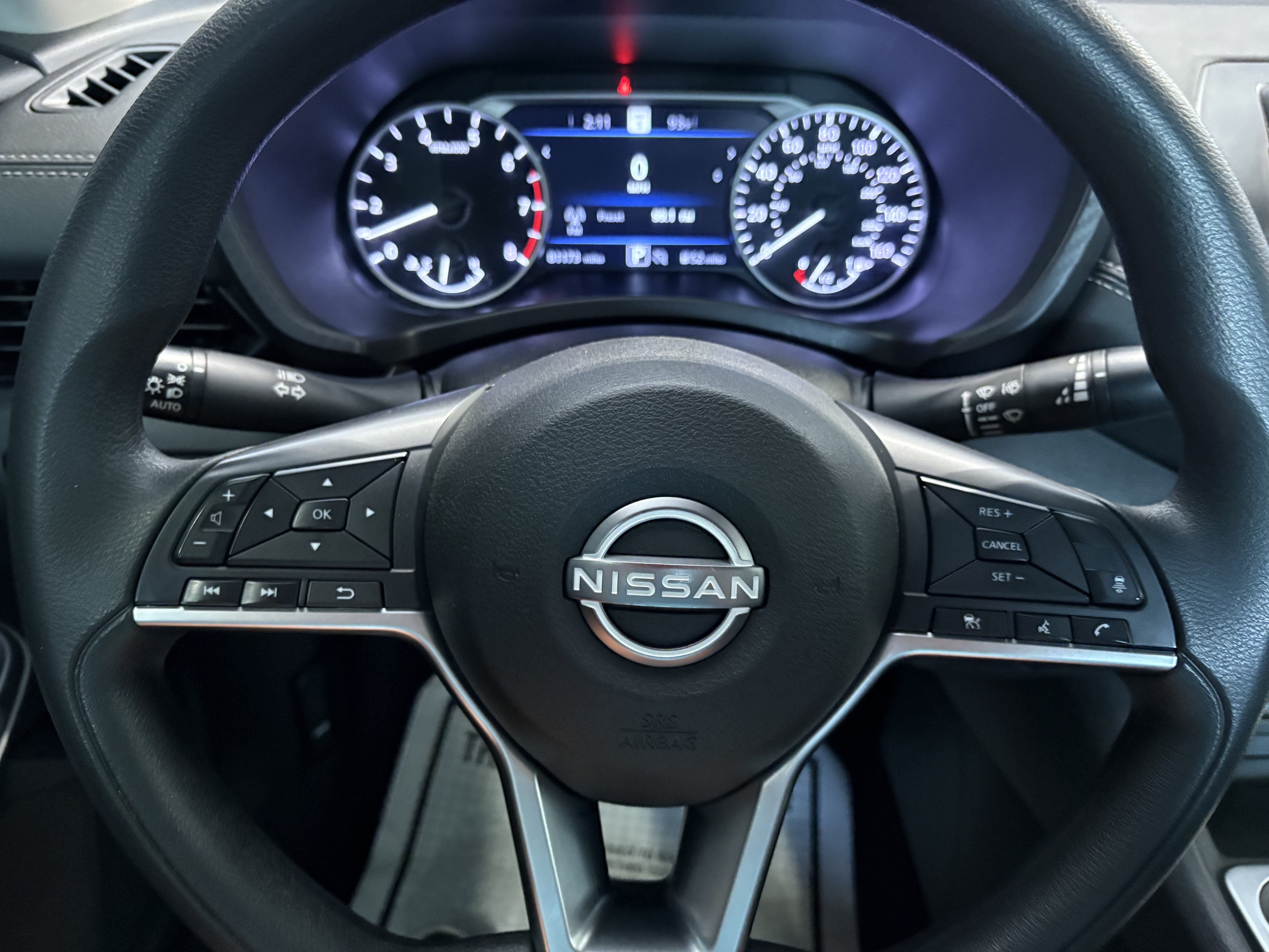 2024 Nissan Sentra SV FWD