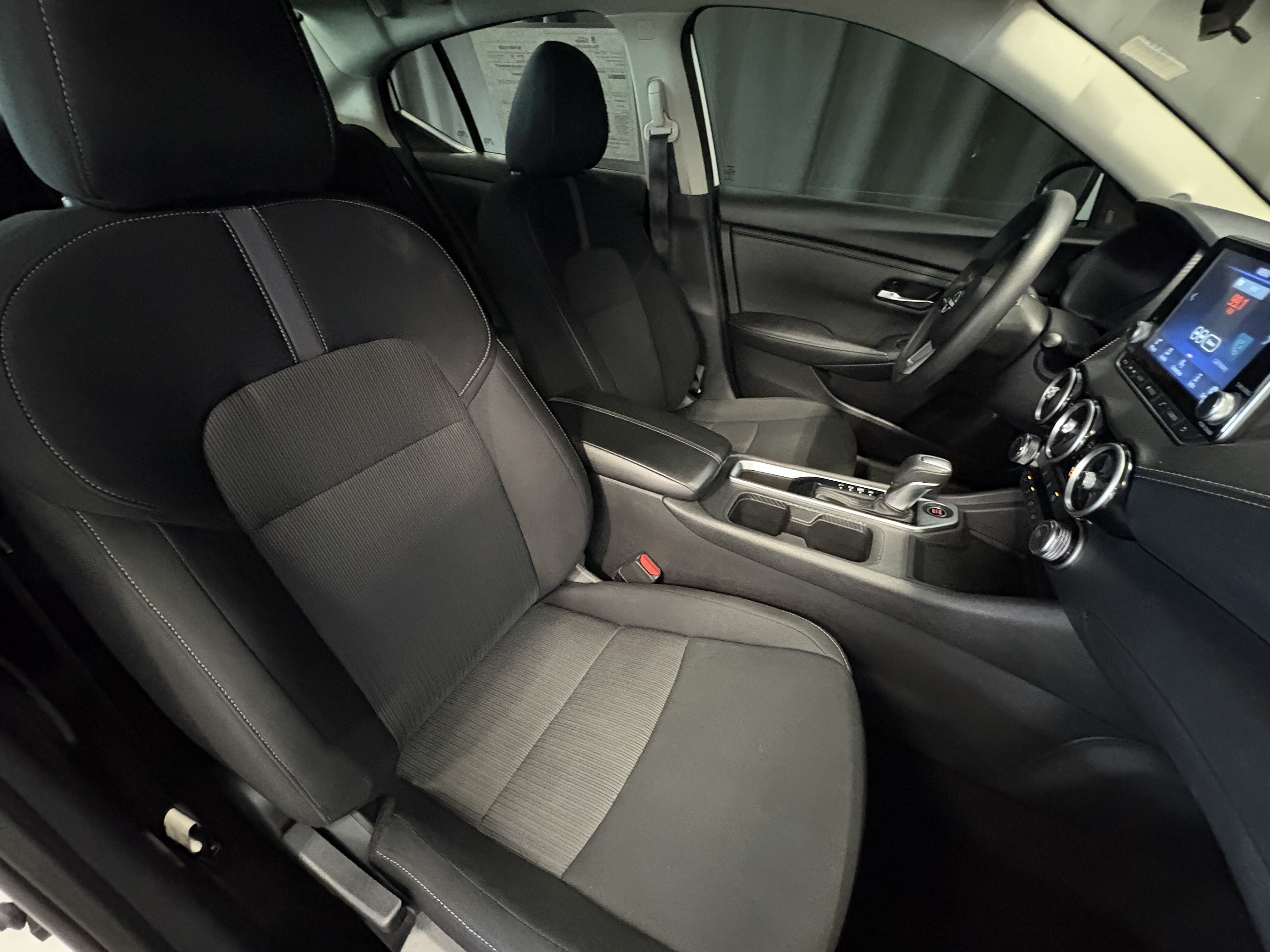 2024 Nissan Sentra SV FWD