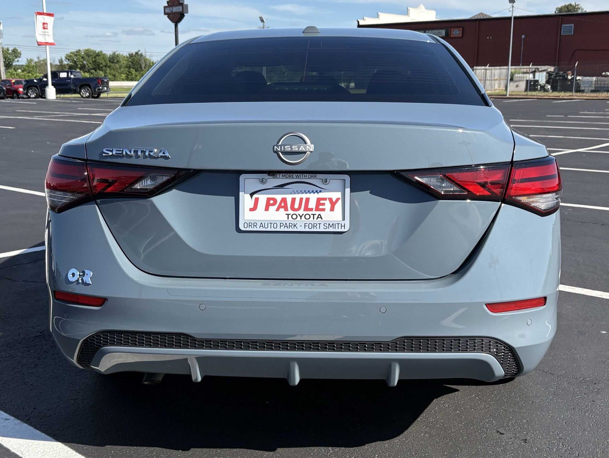 2025 Nissan Sentra SV FWD