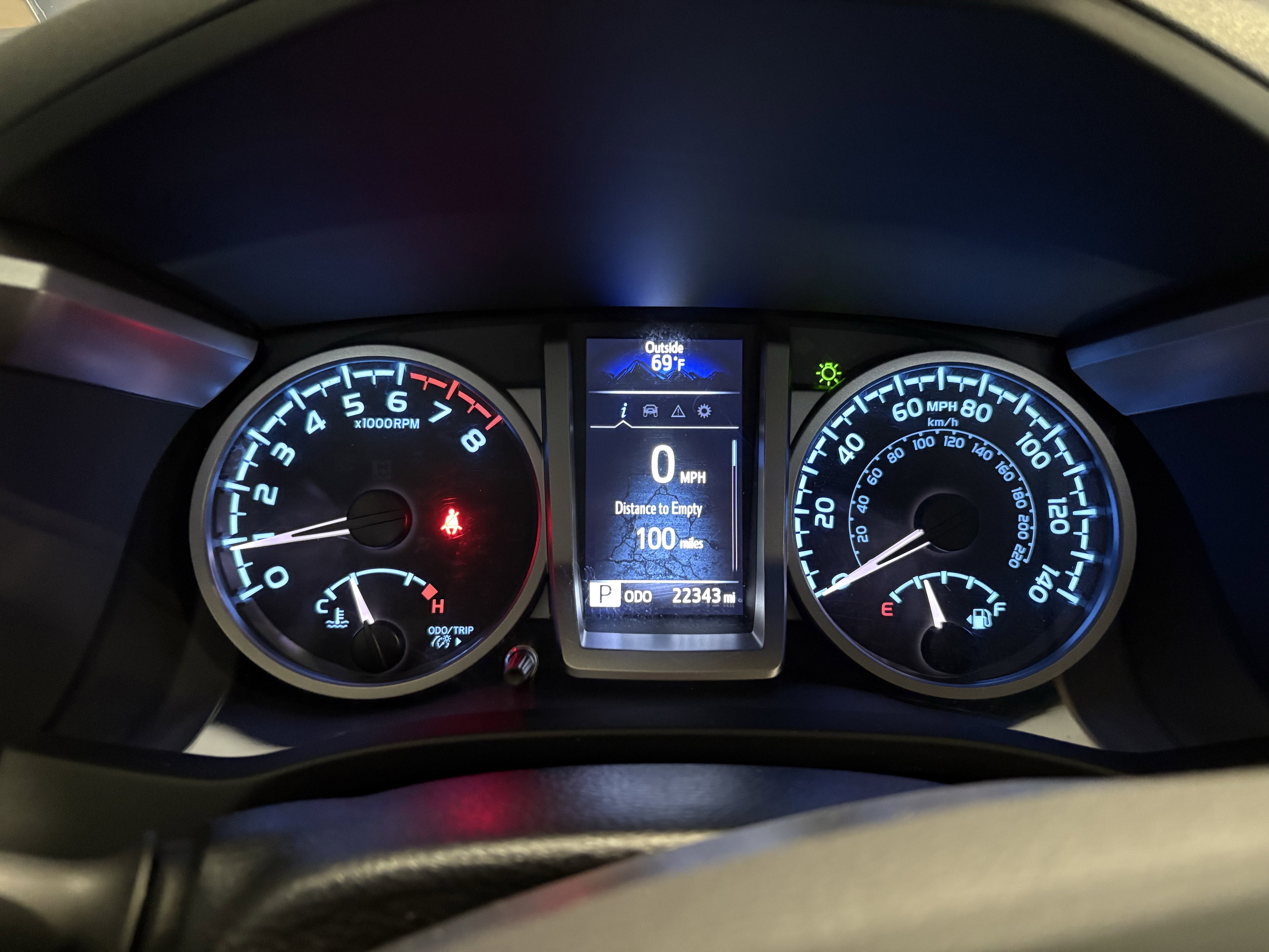 2023 Toyota Tacoma SR5 RWD