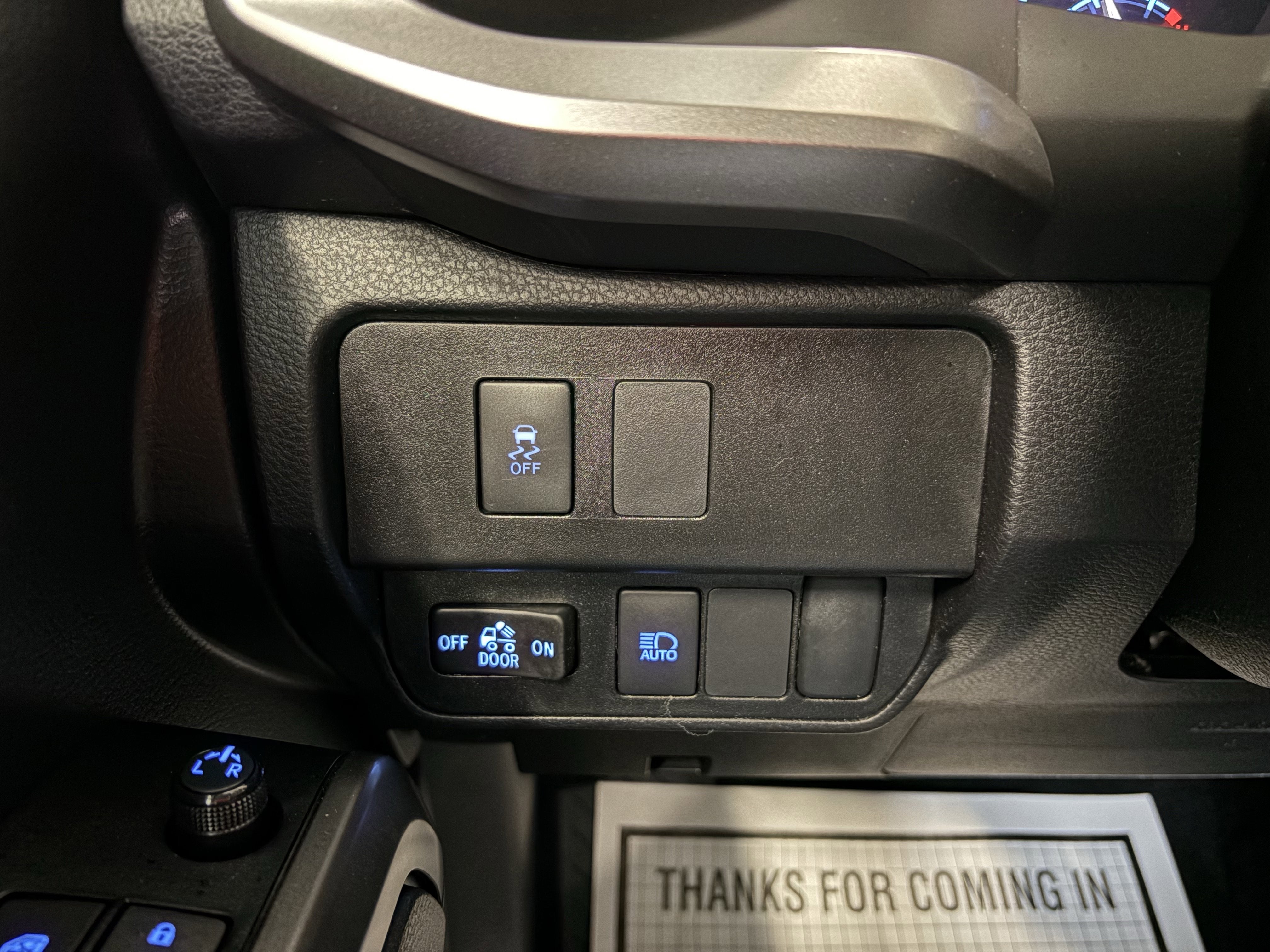 2023 Toyota Tacoma SR5 RWD