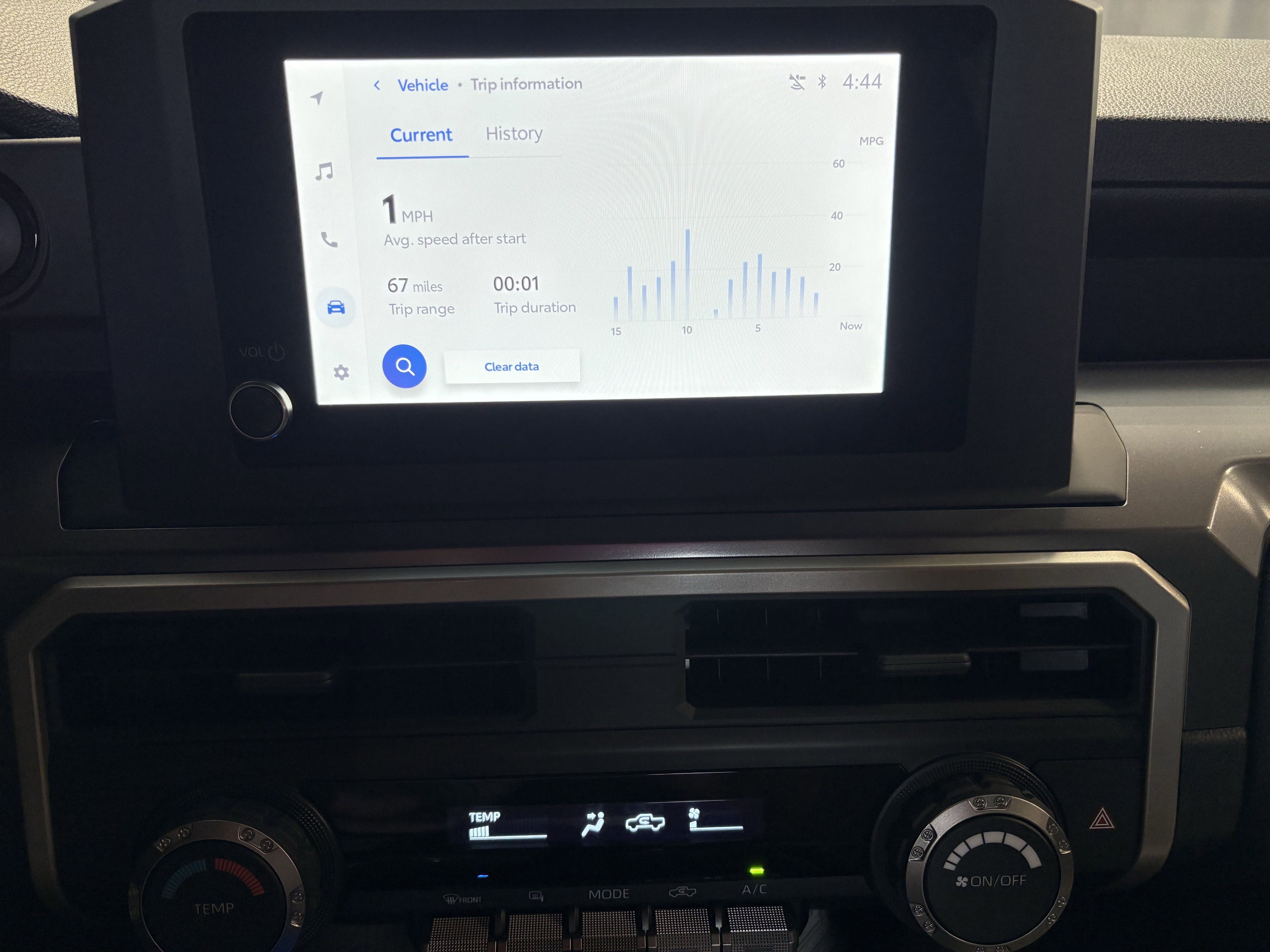 2026 Toyota Tacoma SR5 4WD
