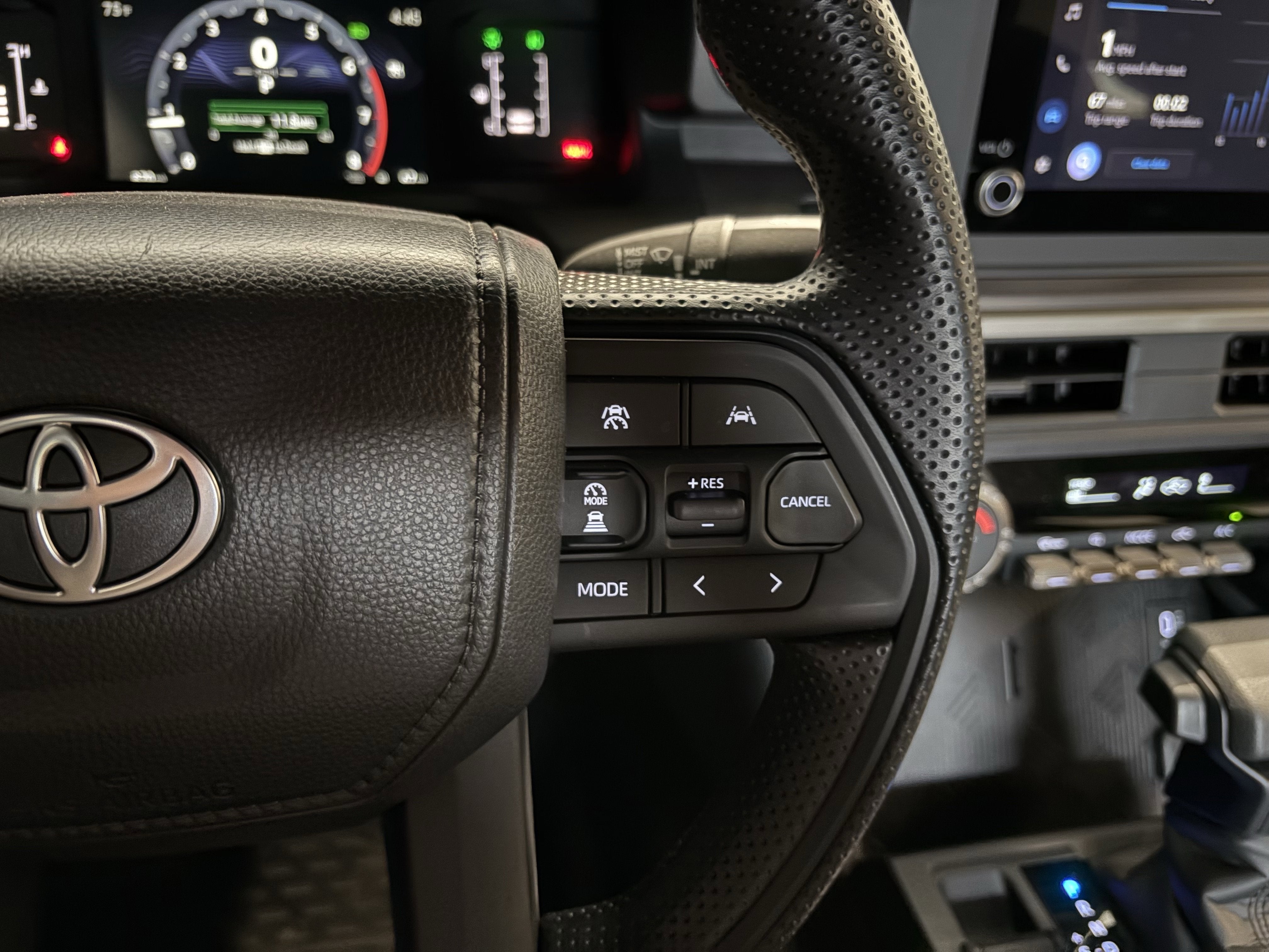 2026 Toyota Tacoma SR5 4WD