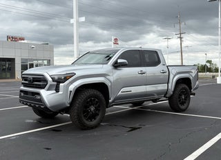 2026 Toyota Tacoma SR5 4WD