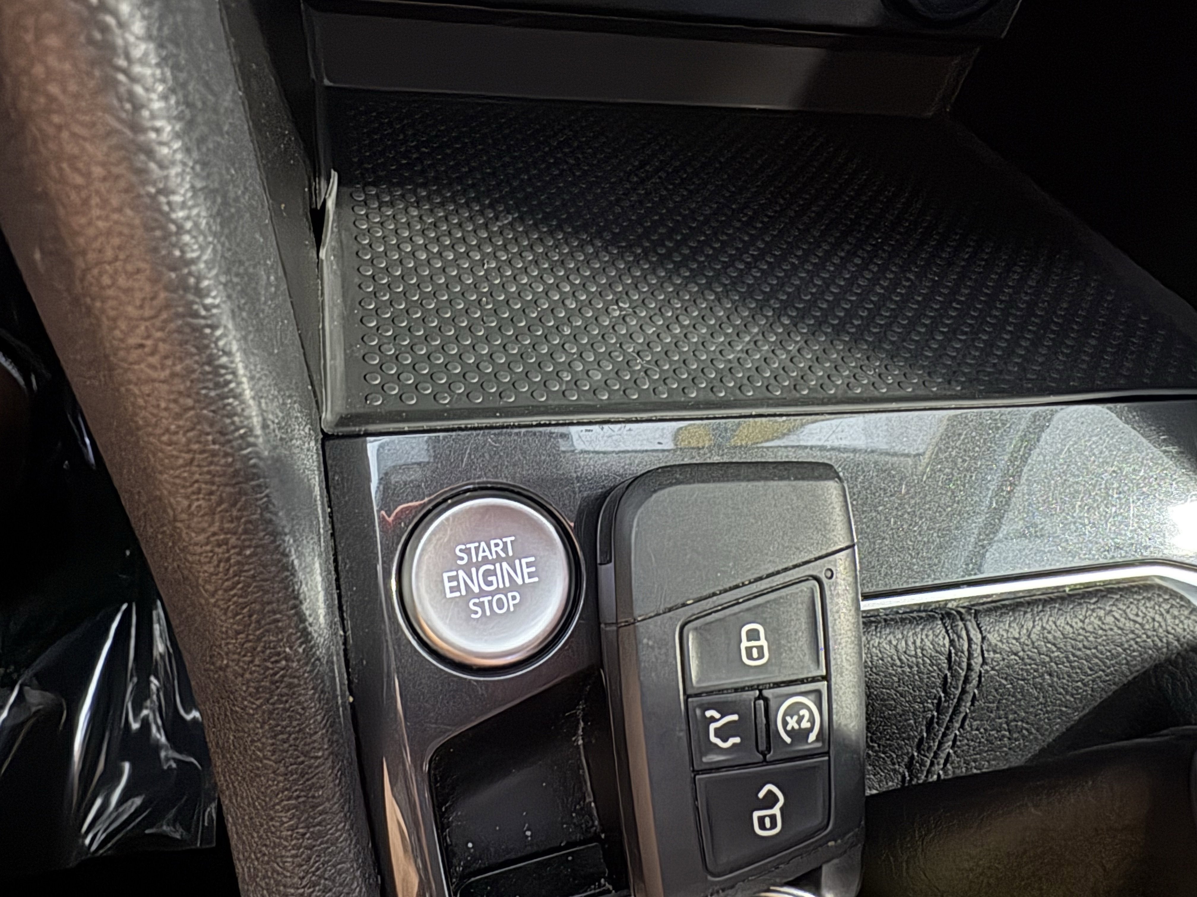 2024 Volkswagen Tiguan Wolfsburg Edition FWD