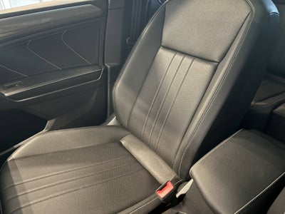 2024 Volkswagen Tiguan SE R-Line Black FWD