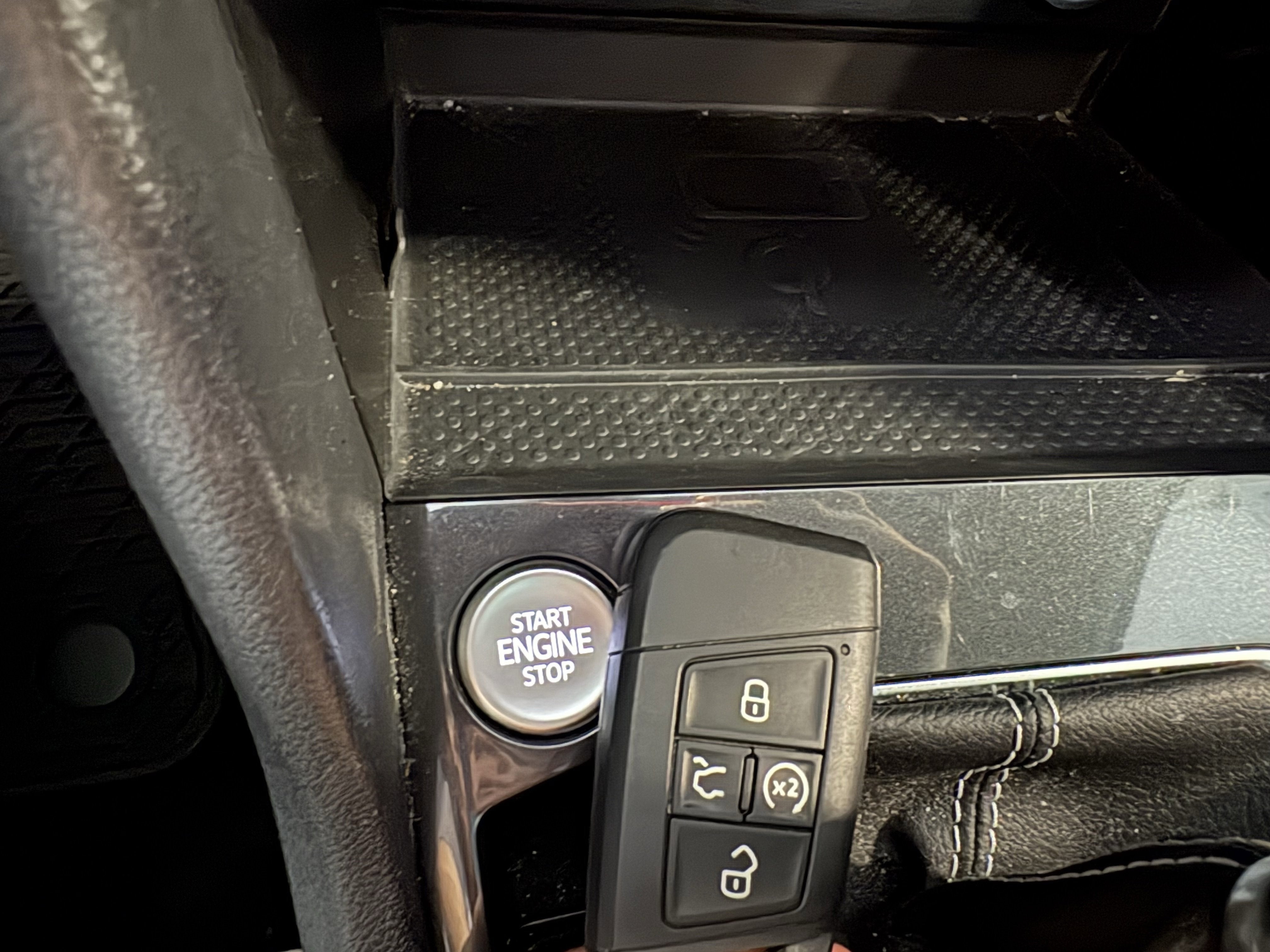 2024 Volkswagen Tiguan SE R-Line Black FWD